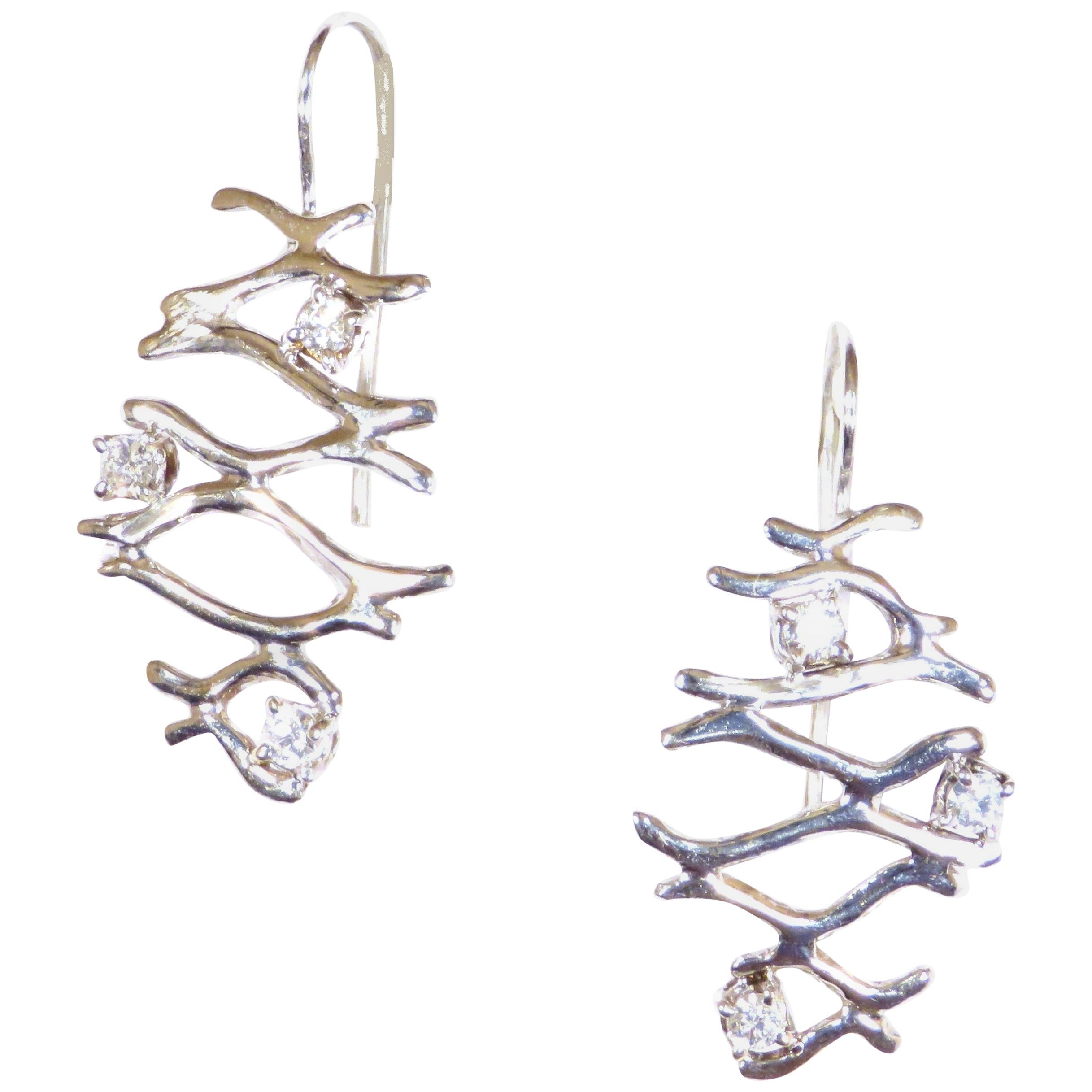 Diamonds 18 Karat White Gold Drop Earrings Handcrafted in Italy