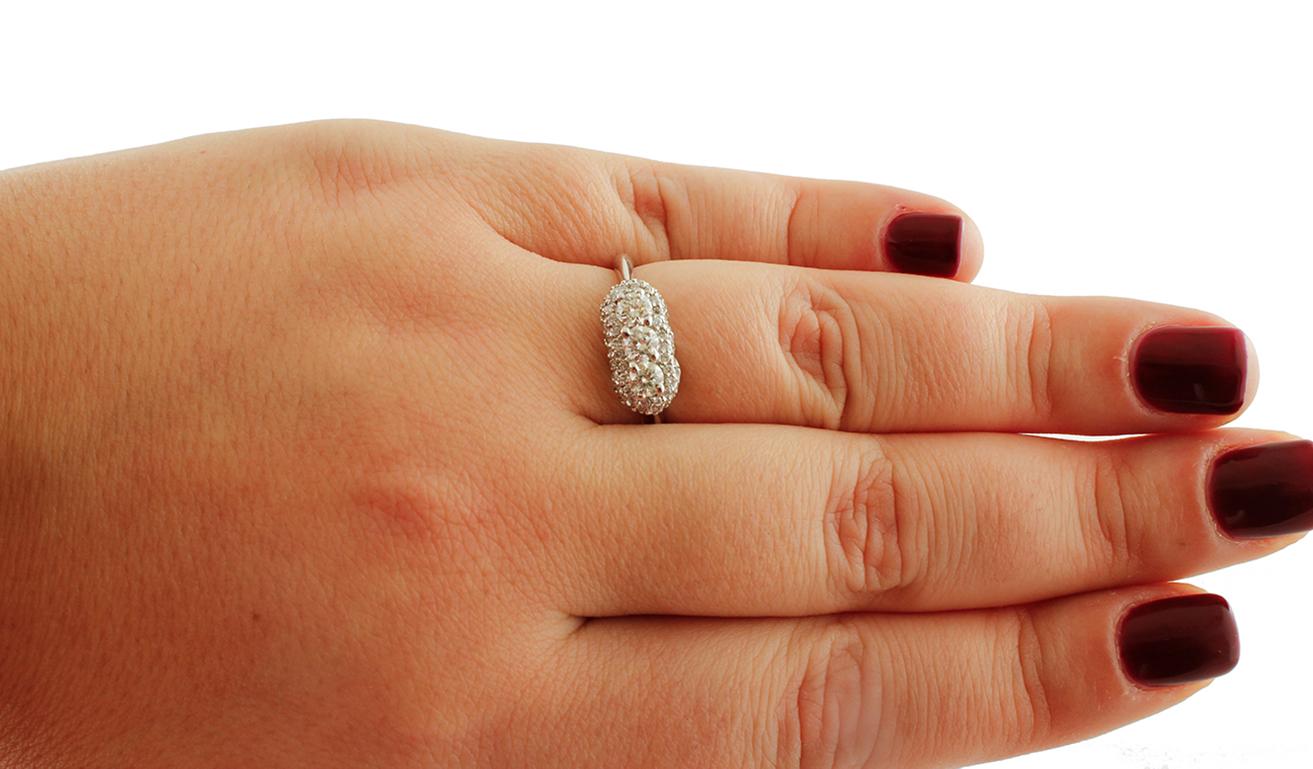 Diamanti, Anello di fidanzamento in oro bianco 14 carati in vendita 1