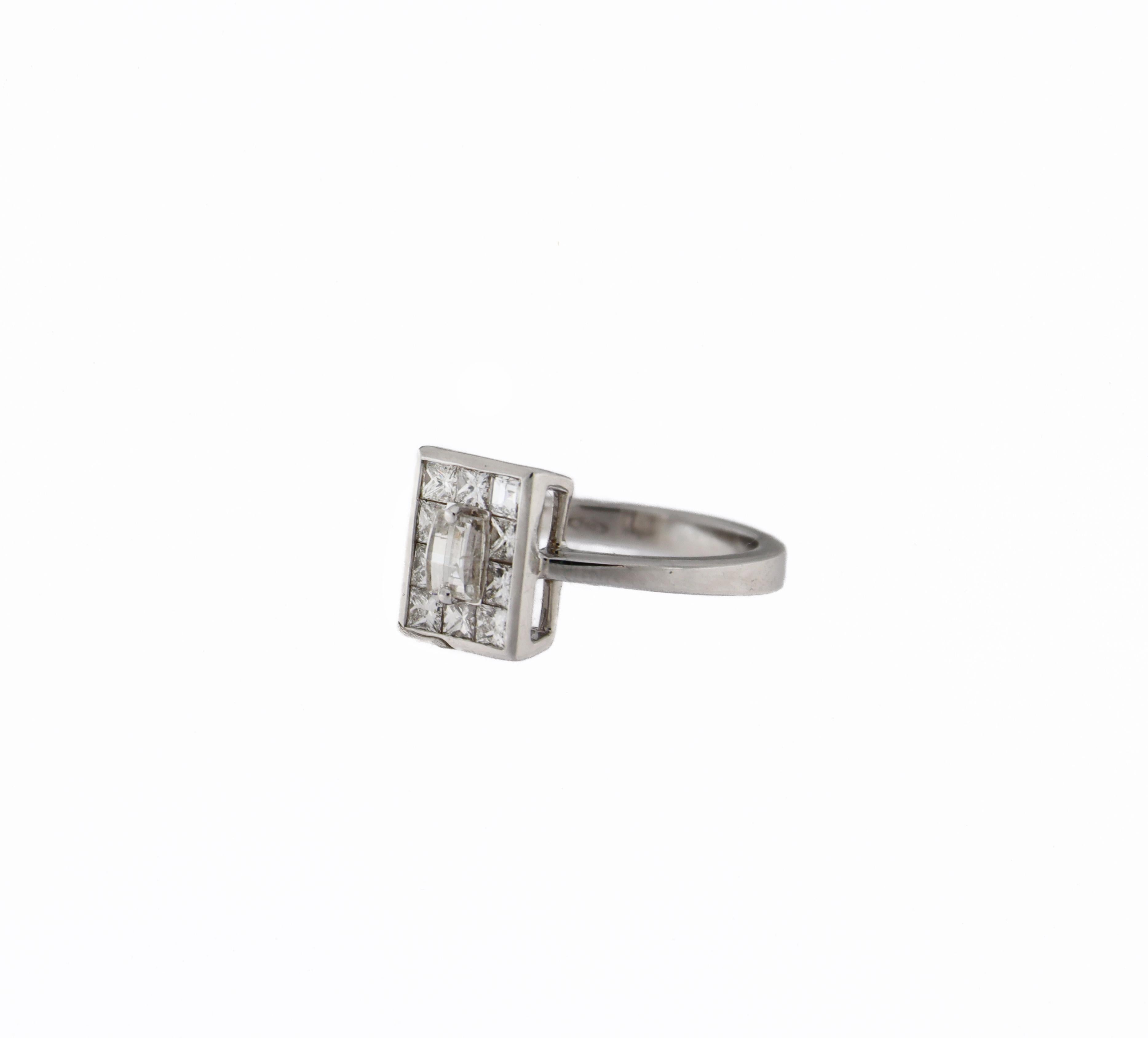 Verlobungsringe aus 18 Karat Weißgold mit Diamanten im Angebot 6