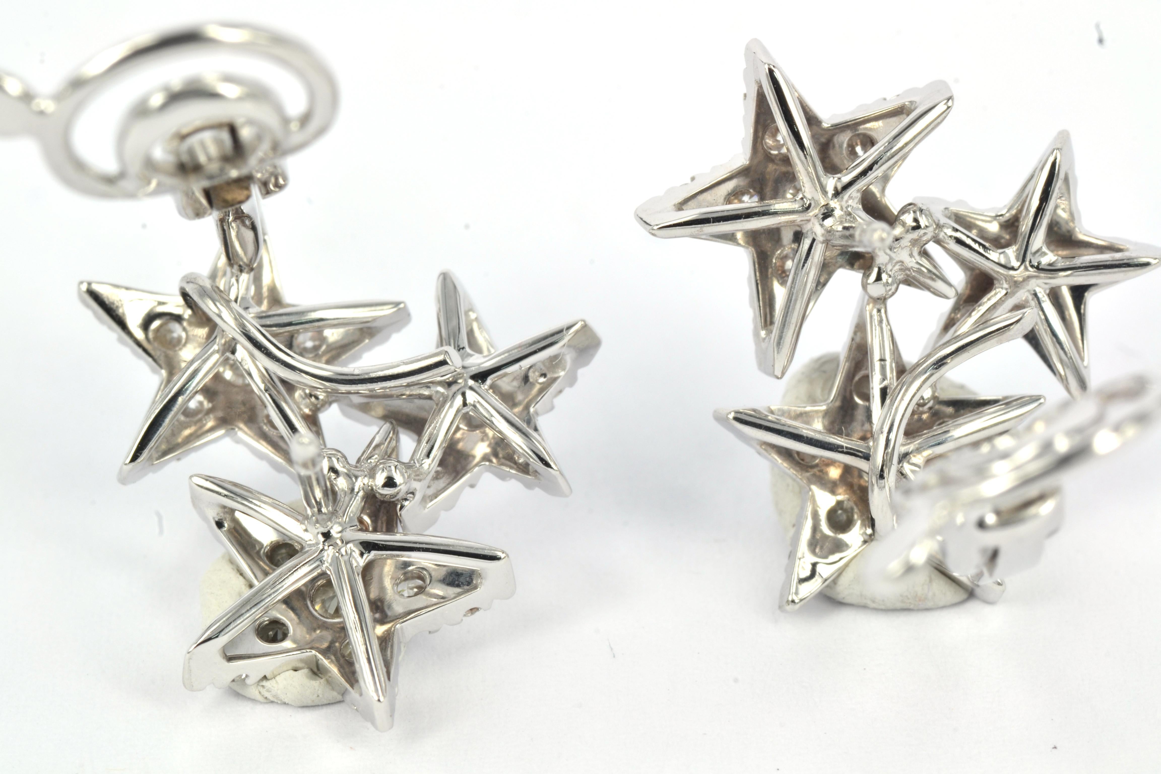 Boucles d'oreilles en or blanc 18 carats faites à la main en Italie Combien d'étoiles ? en vente 6