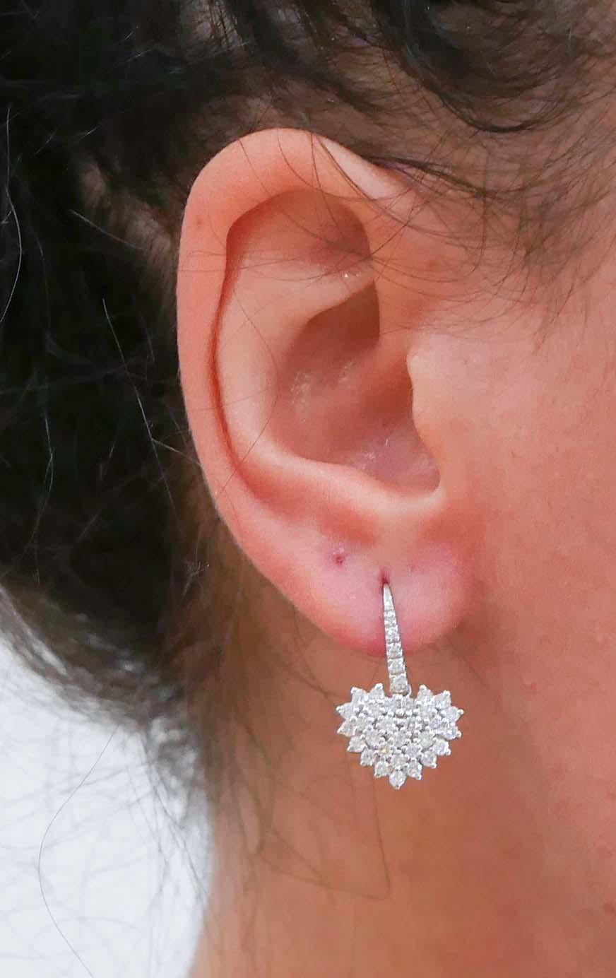 Diamonds, 18 Karat White Gold Heart Pendant Earrings. In New Condition For Sale In Marcianise, Marcianise (CE)