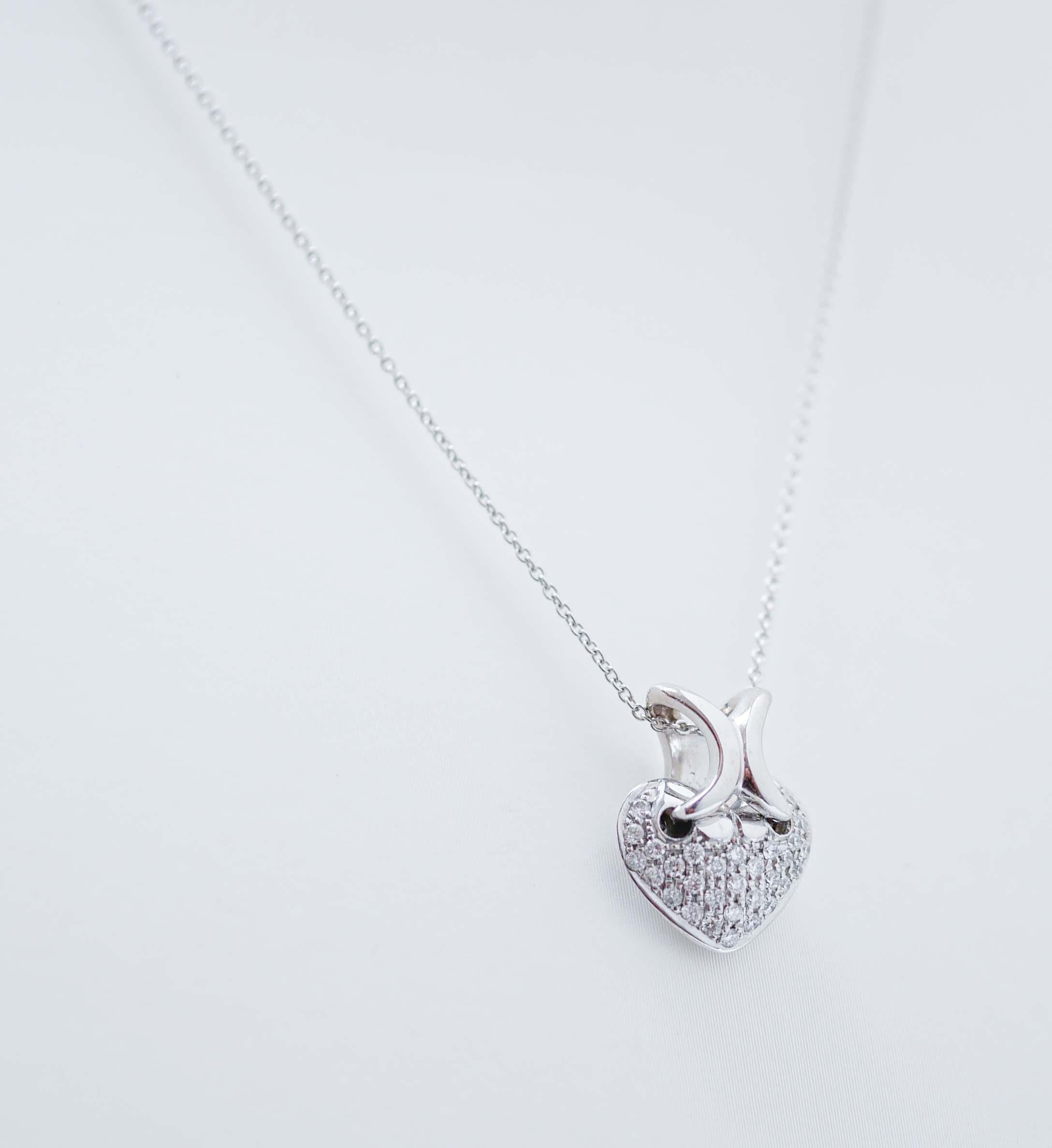 Modern Diamonds, 18 Karat White Gold Heart Pendant Necklace.