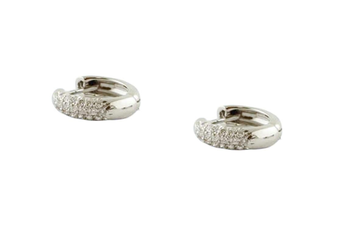 Moderno Diamanti, Orecchini a cerchio in oro bianco 18 carati in vendita