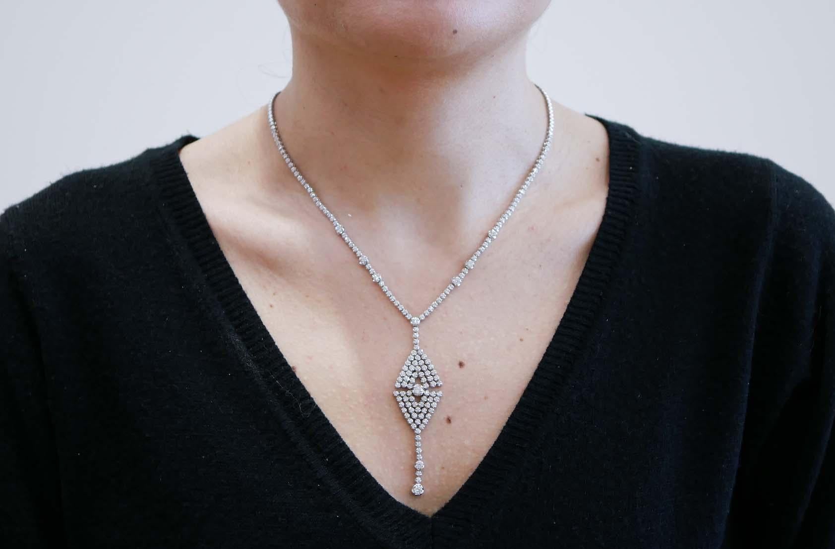 Diamants, or blanc 18 carats Collier Modernity. Neuf - En vente à Marcianise, Marcianise (CE)