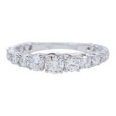 Diamonds, 18 Karat White Gold Modern Ring
