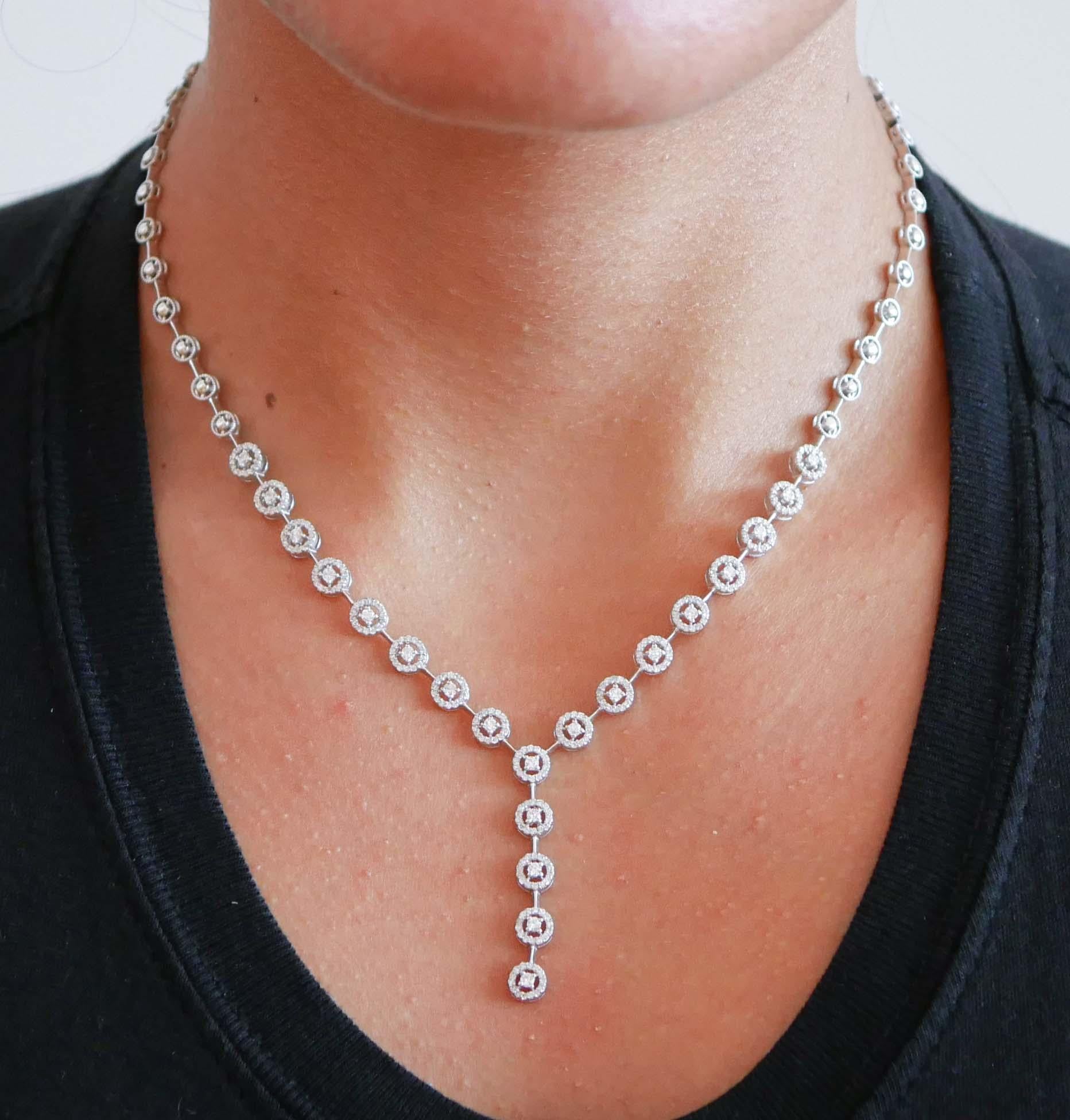 Diamonds, 18 Karat White Gold Necklace. In New Condition For Sale In Marcianise, Marcianise (CE)