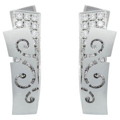 Boucles d'oreilles Pret-a-Porter en or blanc 18 carats et diamants