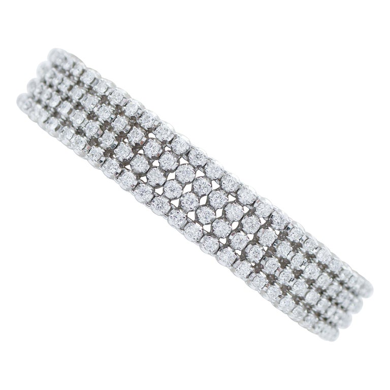 Diamants, bracelet Retrò en or blanc 18 carats en vente
