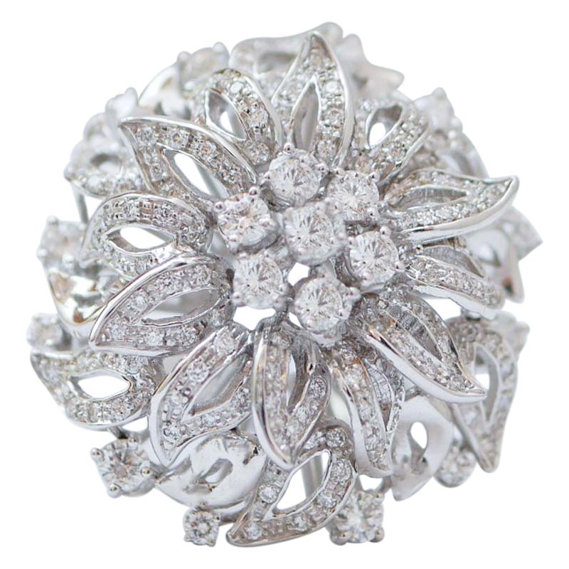 Diamantes, Anillo Retrò de Oro Blanco de 18 Kilates.