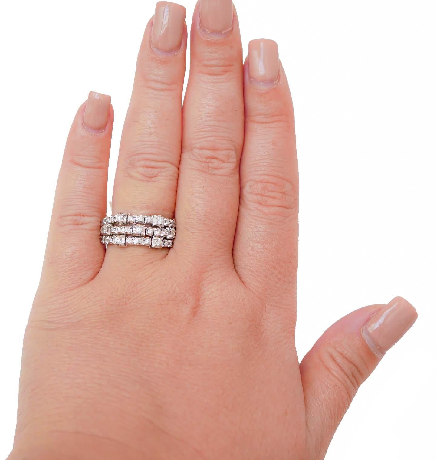 Taglio brillante Diamanti, Anello in oro bianco 18 carati.
