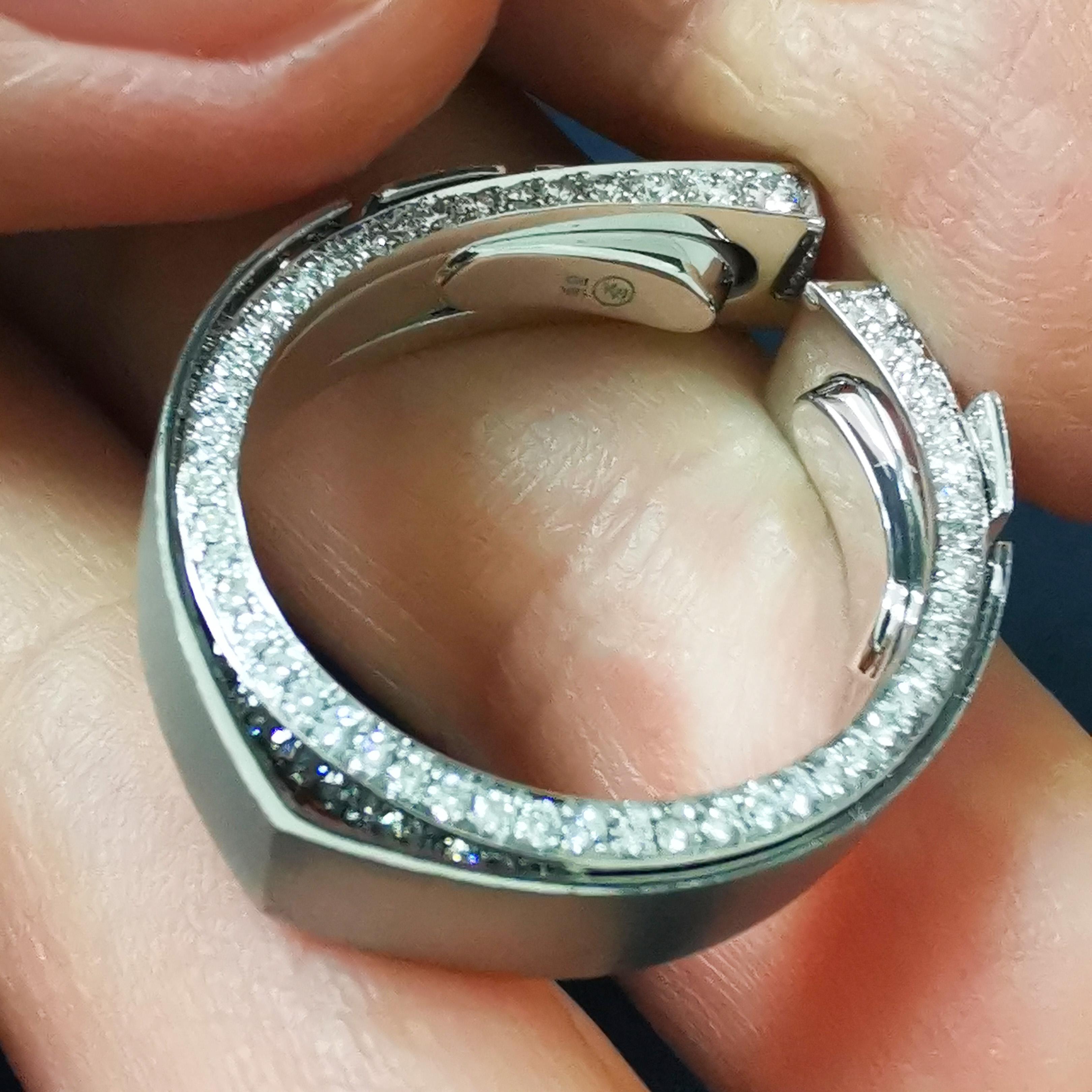 Diamonds 18 Karat White Gold Small Veil Ring For Sale 1
