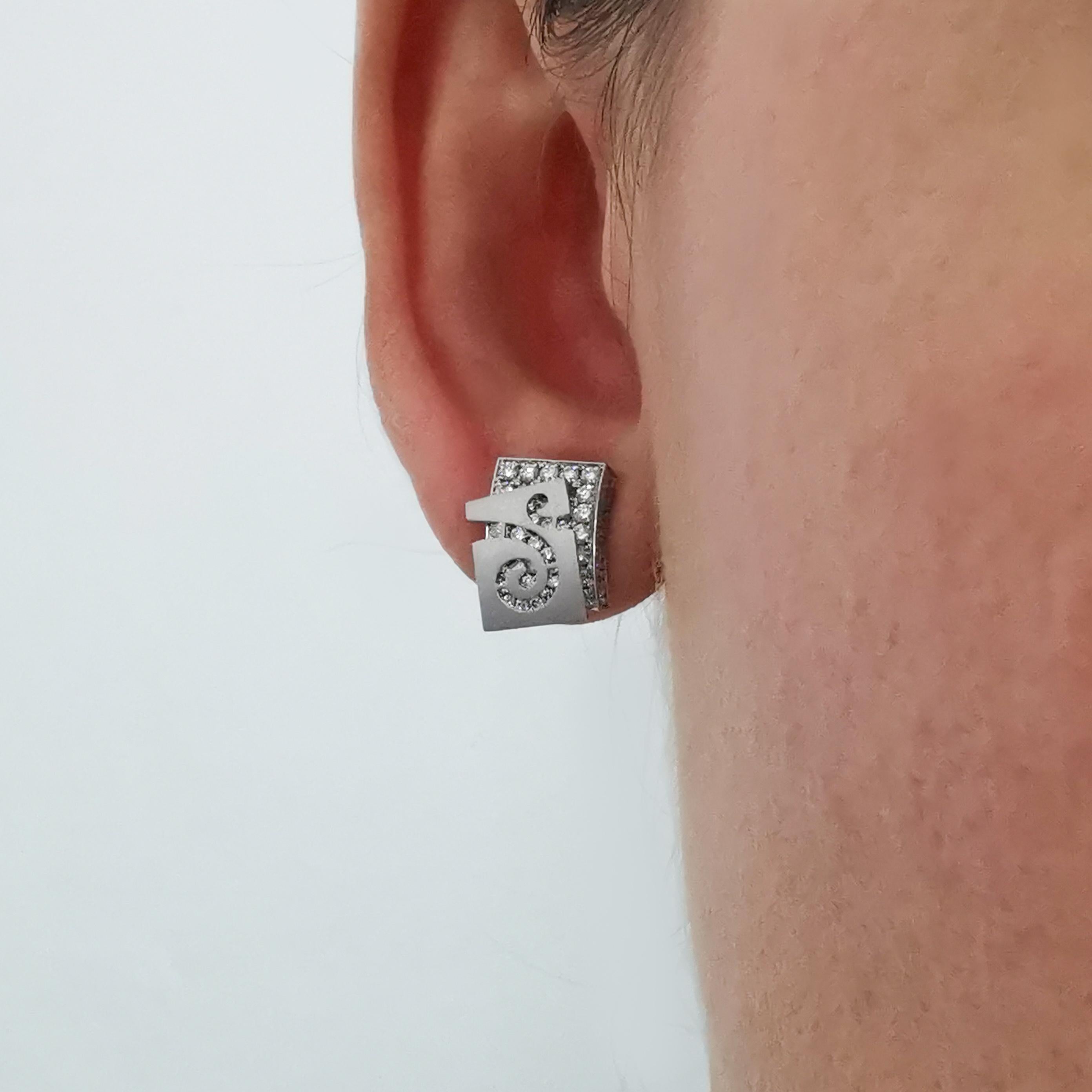 Diamonds 18 Karat White Gold Studs Veil Earrings For Sale 1