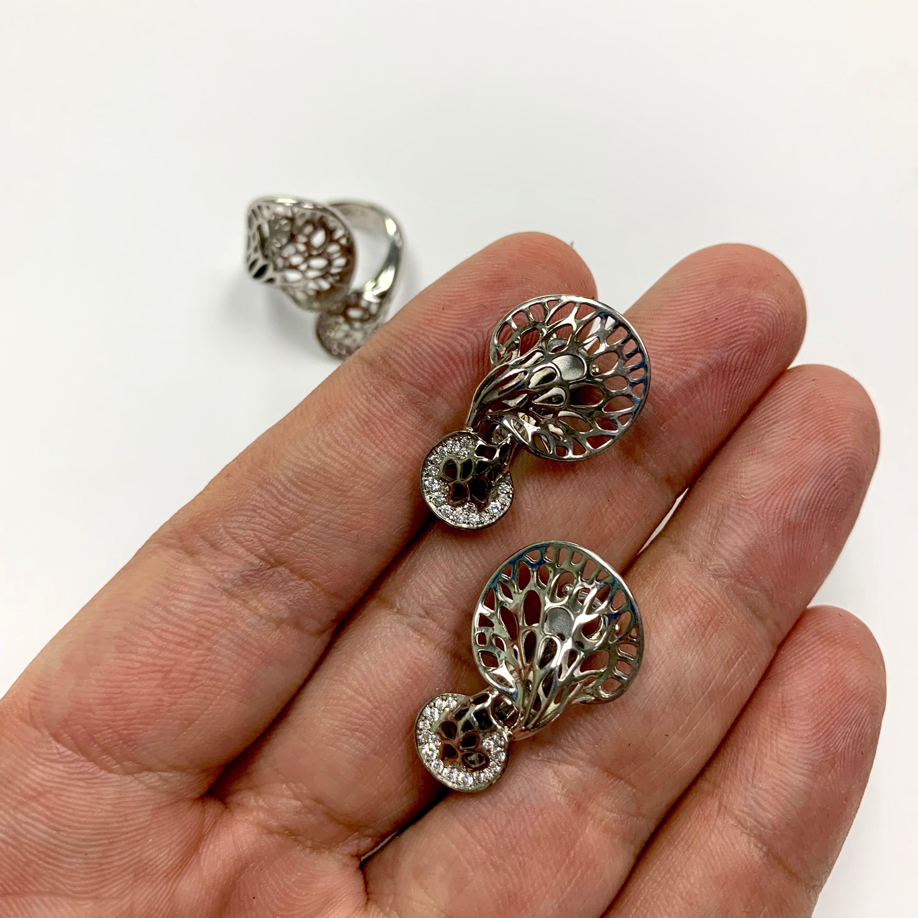 Round Cut Diamonds 18 Karat White Gold Tree Mushroom Earrings For Sale
