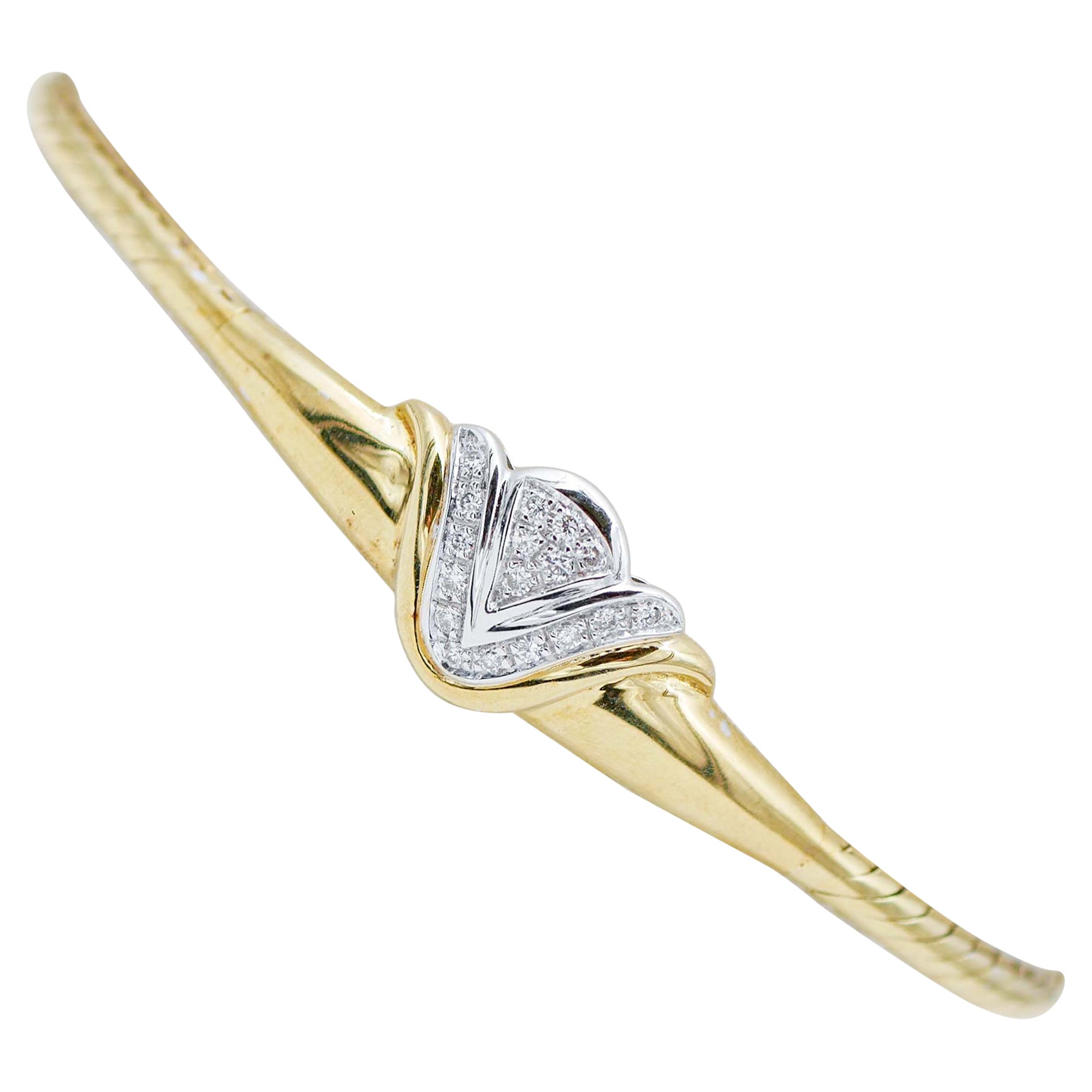 Diamantes, Pulsera de Oro Amarillo y Blanco de 18 Kilates en venta