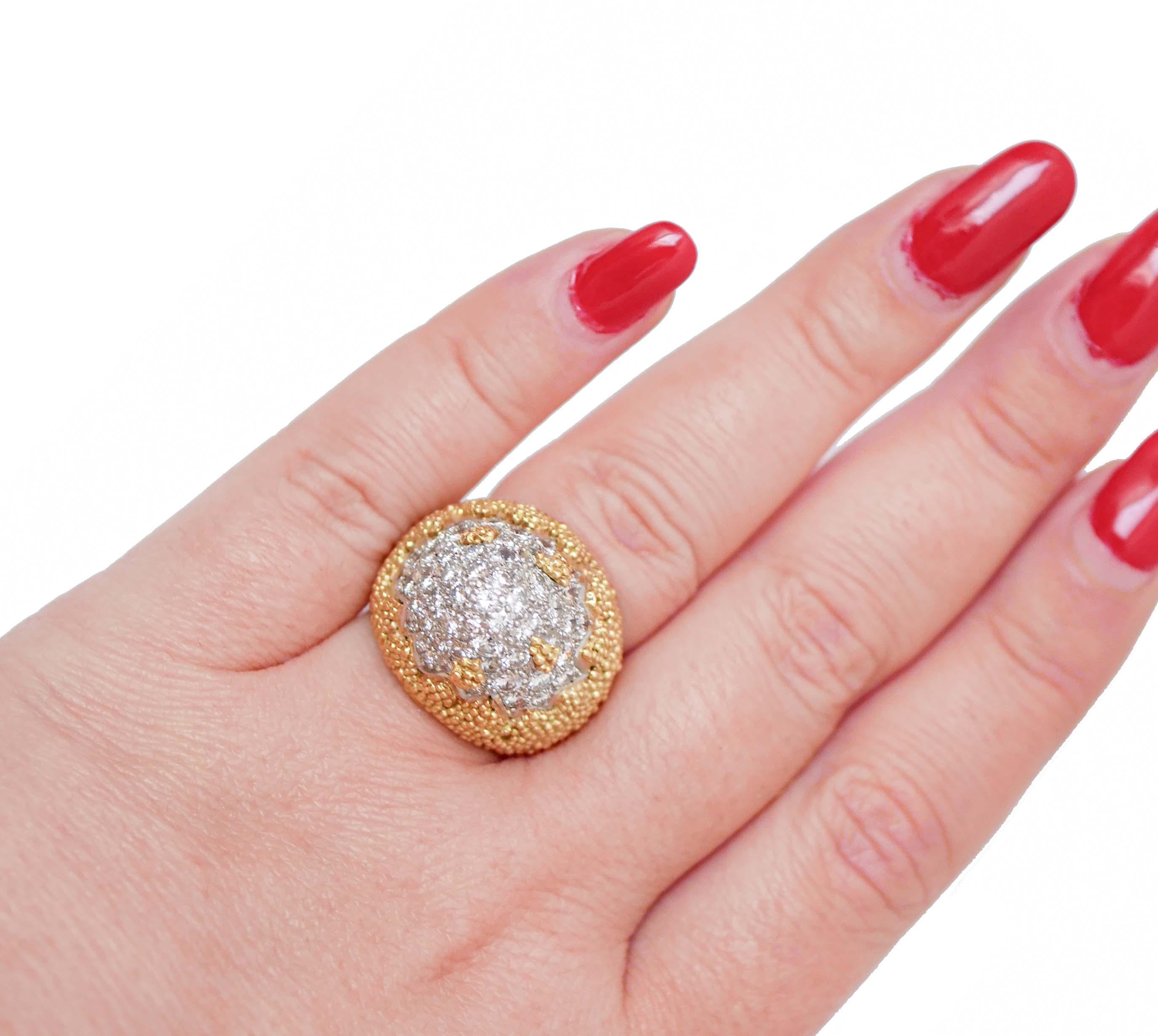 Diamonds, 18 Karat Yellow Gold and White Gold Dome Ring. In Good Condition In Marcianise, Marcianise (CE)