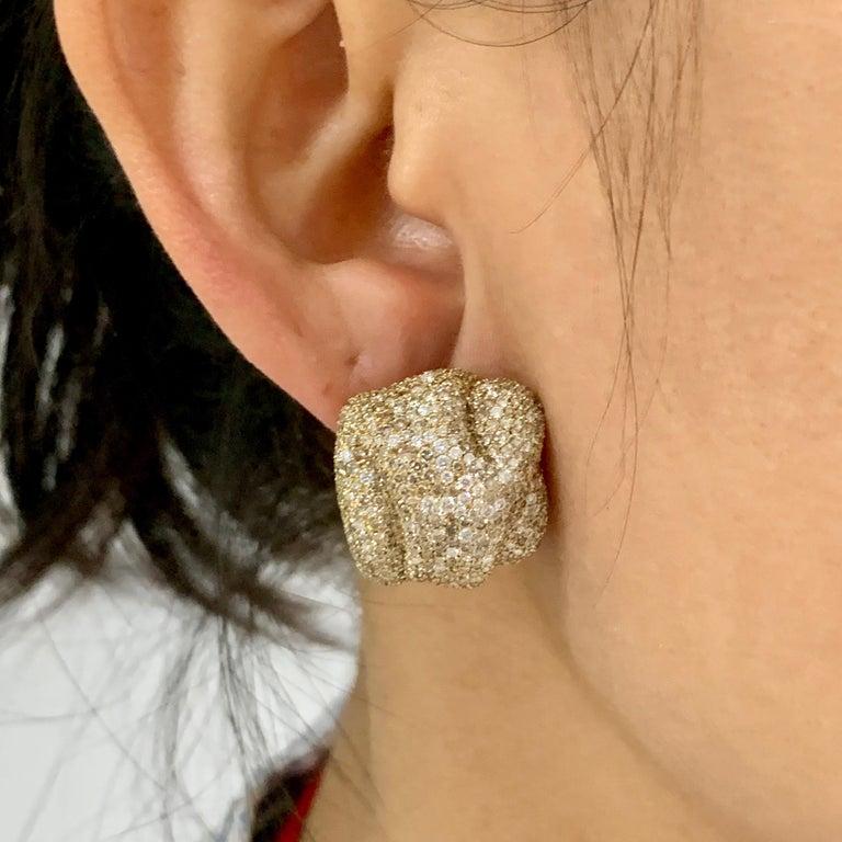 Diamonds 18 Karat Yellow Gold Earrings For Sale 5