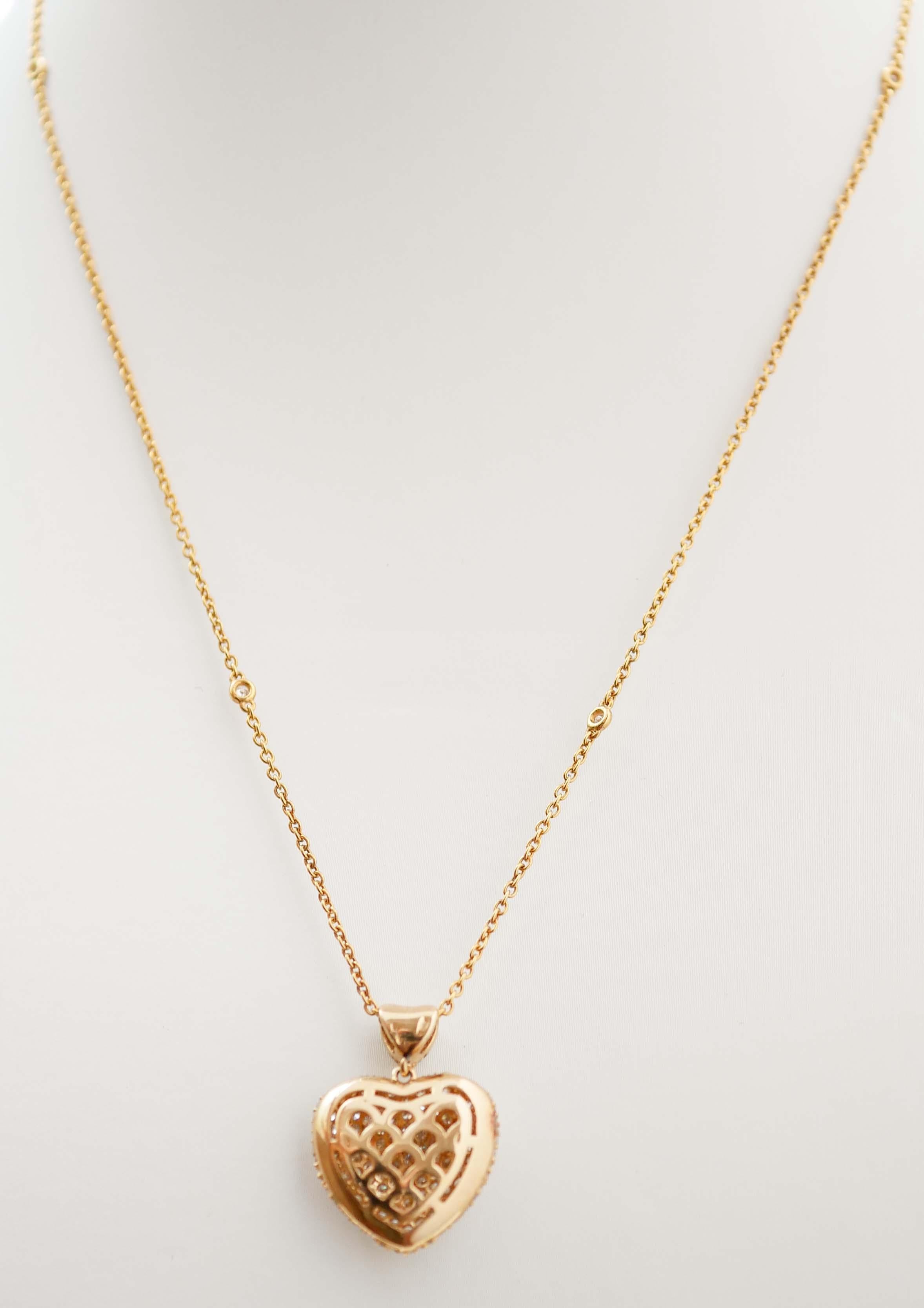 Brilliant Cut Diamonds, 18 Karat Yellow Gold Heart Shape Pendant Necklace