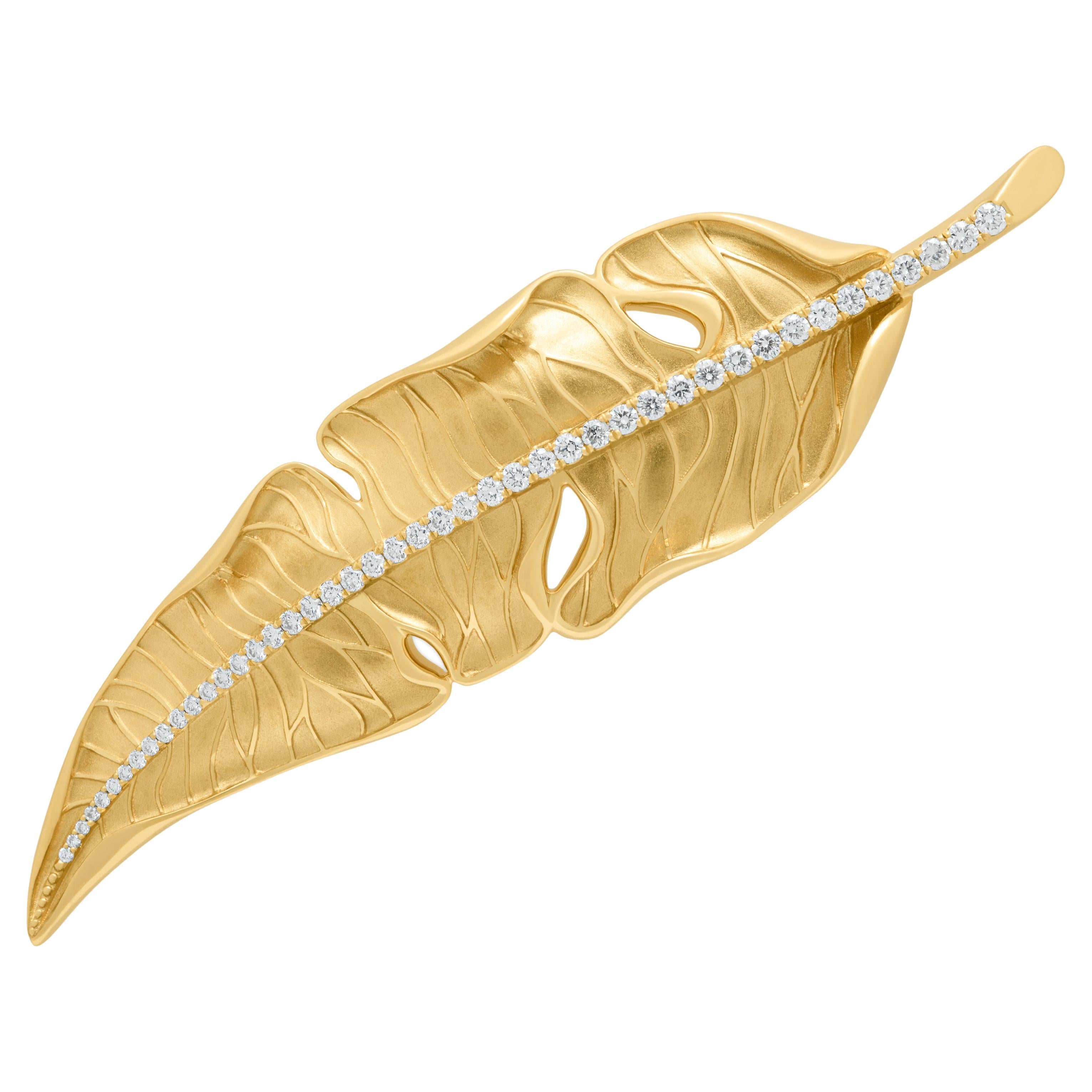 Diamonds 18 Karat Yellow Gold Leaf Brooch