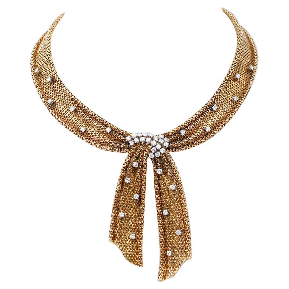 Diamonds, 18 Karat Yellow Gold Necklace