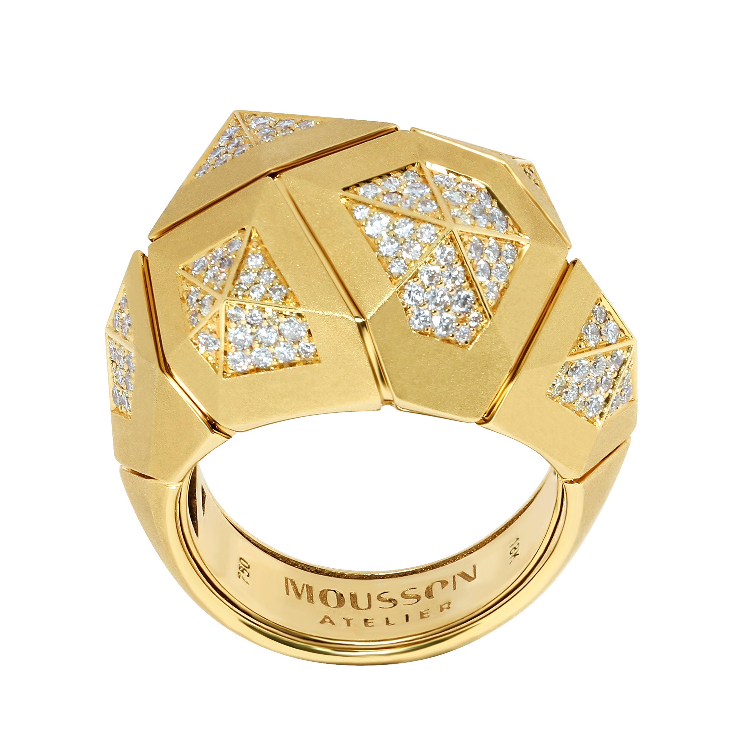 For Sale:  Diamonds 18 Karat Yellow Matte Gold Geometry Big Ring 2