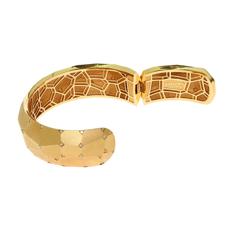 Diamonds 18 Karat Yellow Matte Gold Geometry Small Bracelet For Sale at ...