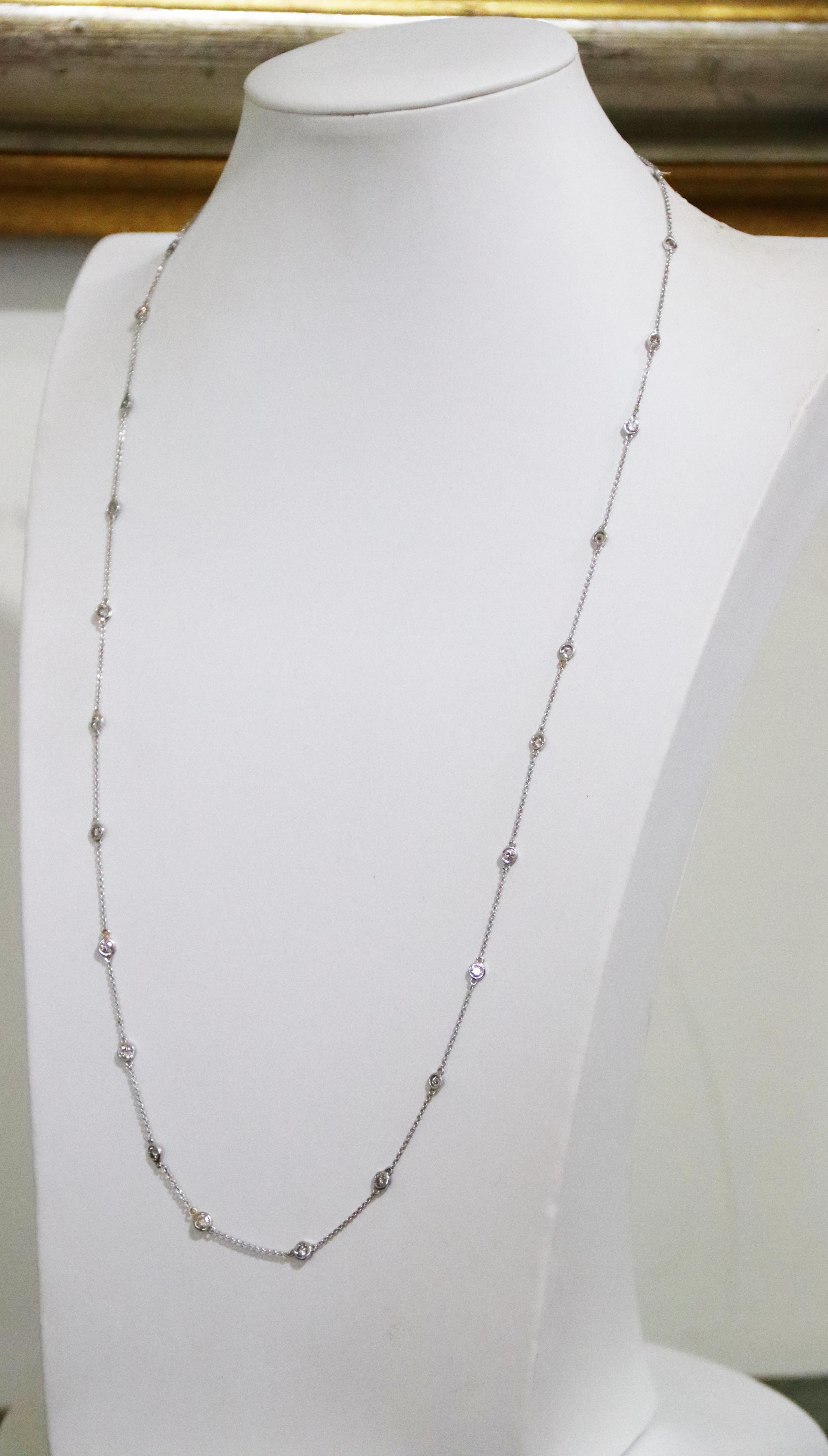 Femenino o masculino Diamonds 18 Kt White Gold Chain Necklace en venta