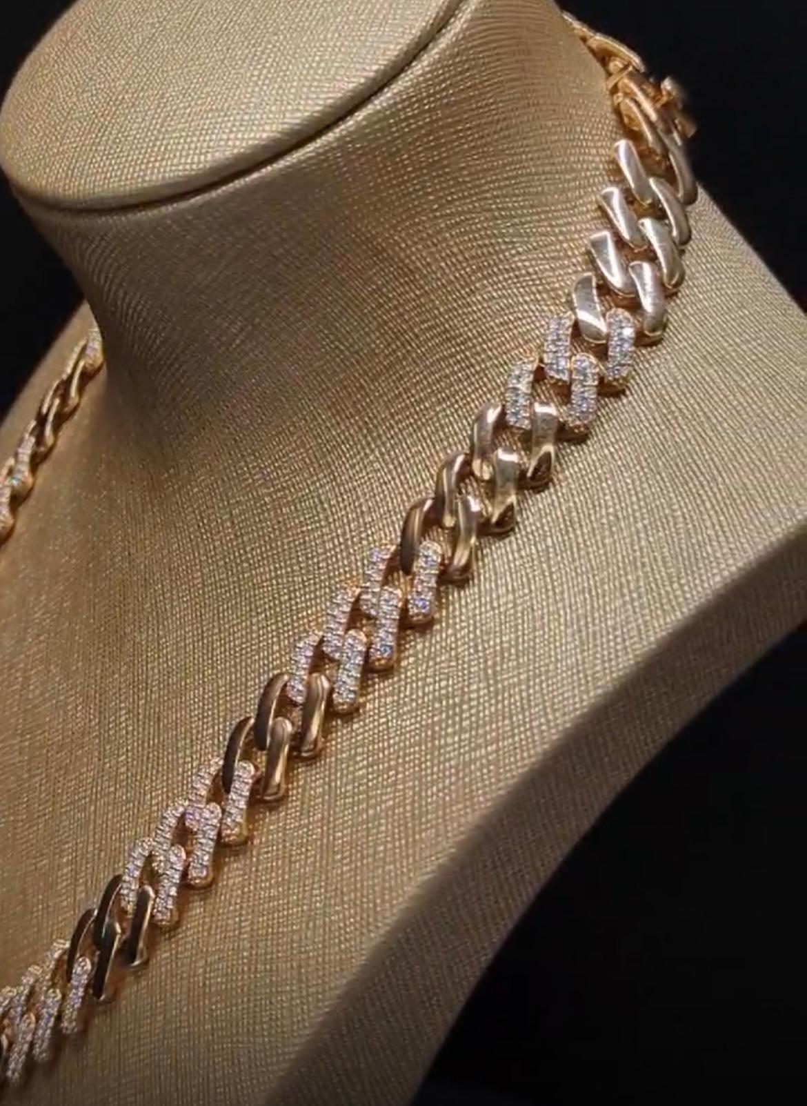 Diamanti  Oro rosa 18 carati  Collana Olymp in vendita 1