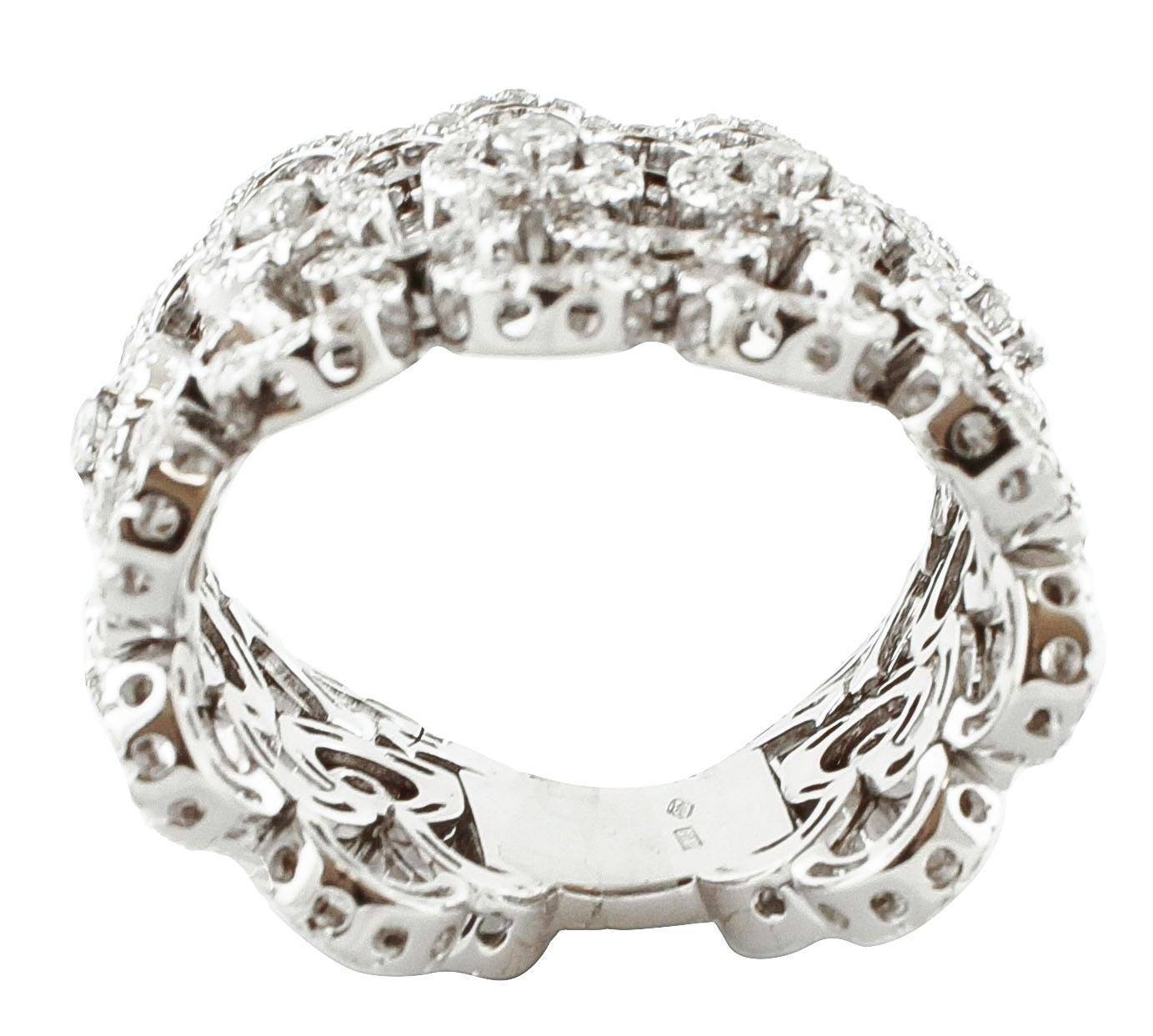 Modern Diamonds, 18 Karat White Gold Band Ring For Sale