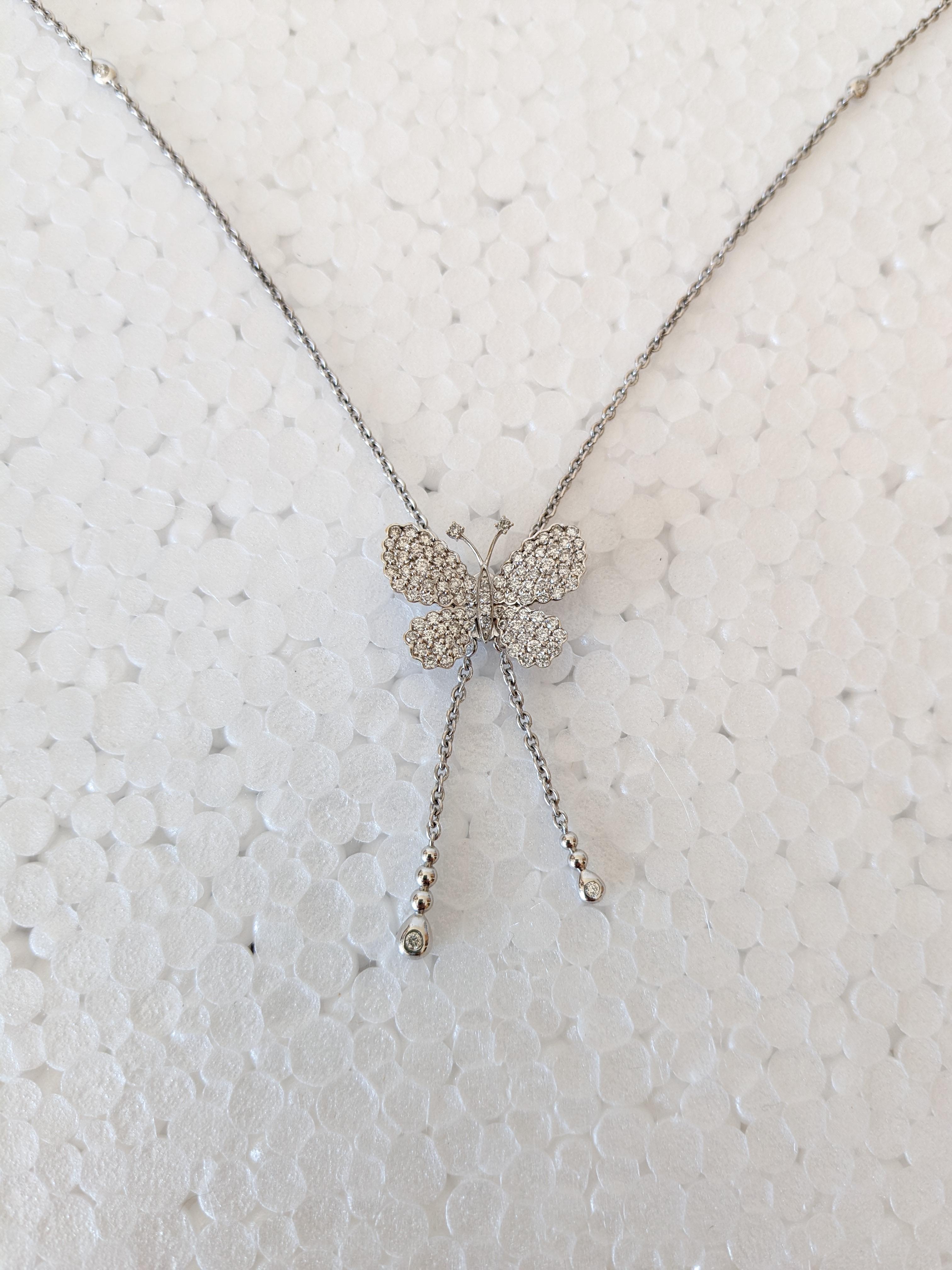 Diamanten  & 18K Weißgold Schmetterlingshalskette (Brillantschliff) im Angebot