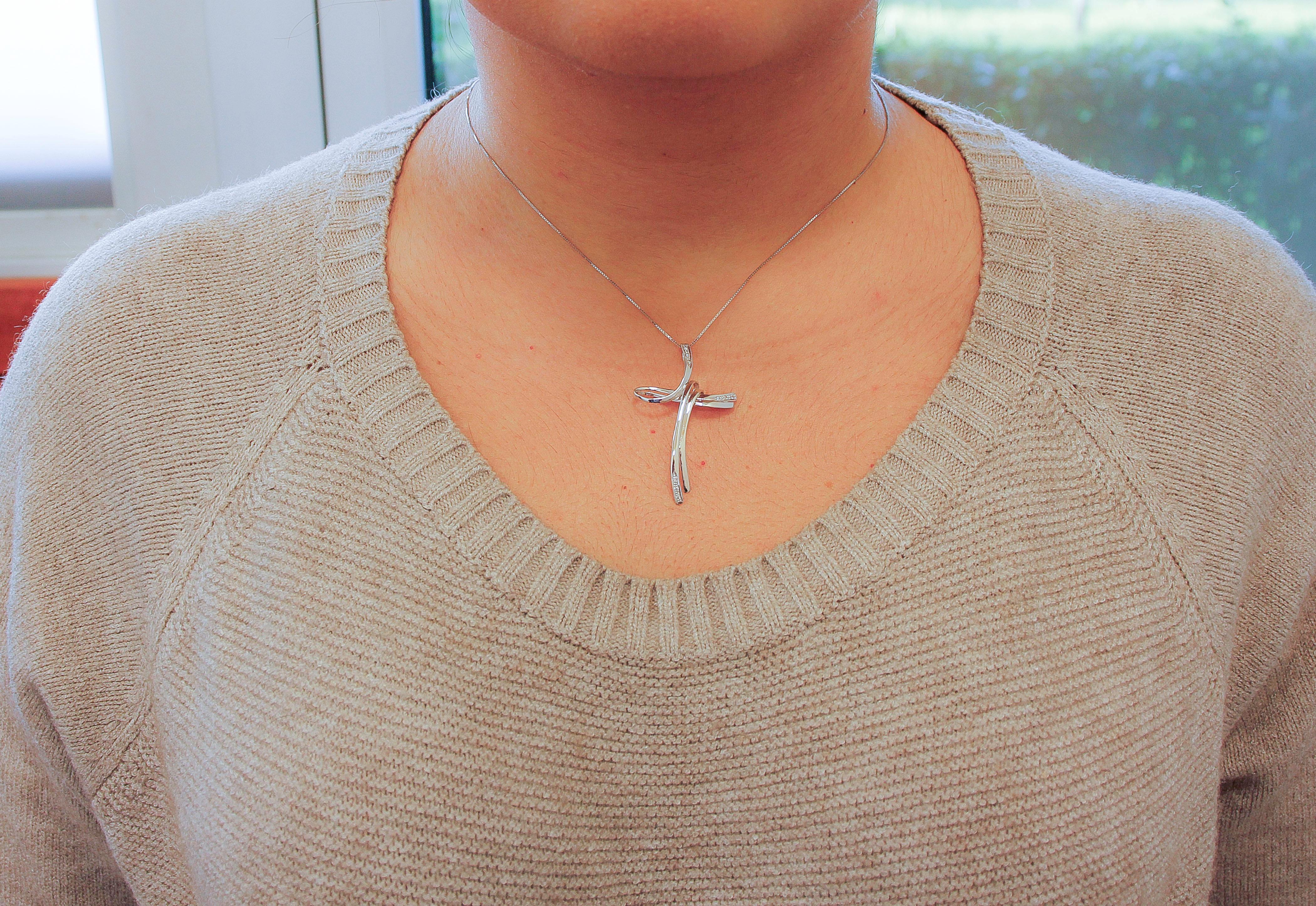 Brilliant Cut Diamonds, 18 Karat White Gold Stylized Cross Pendant Necklace