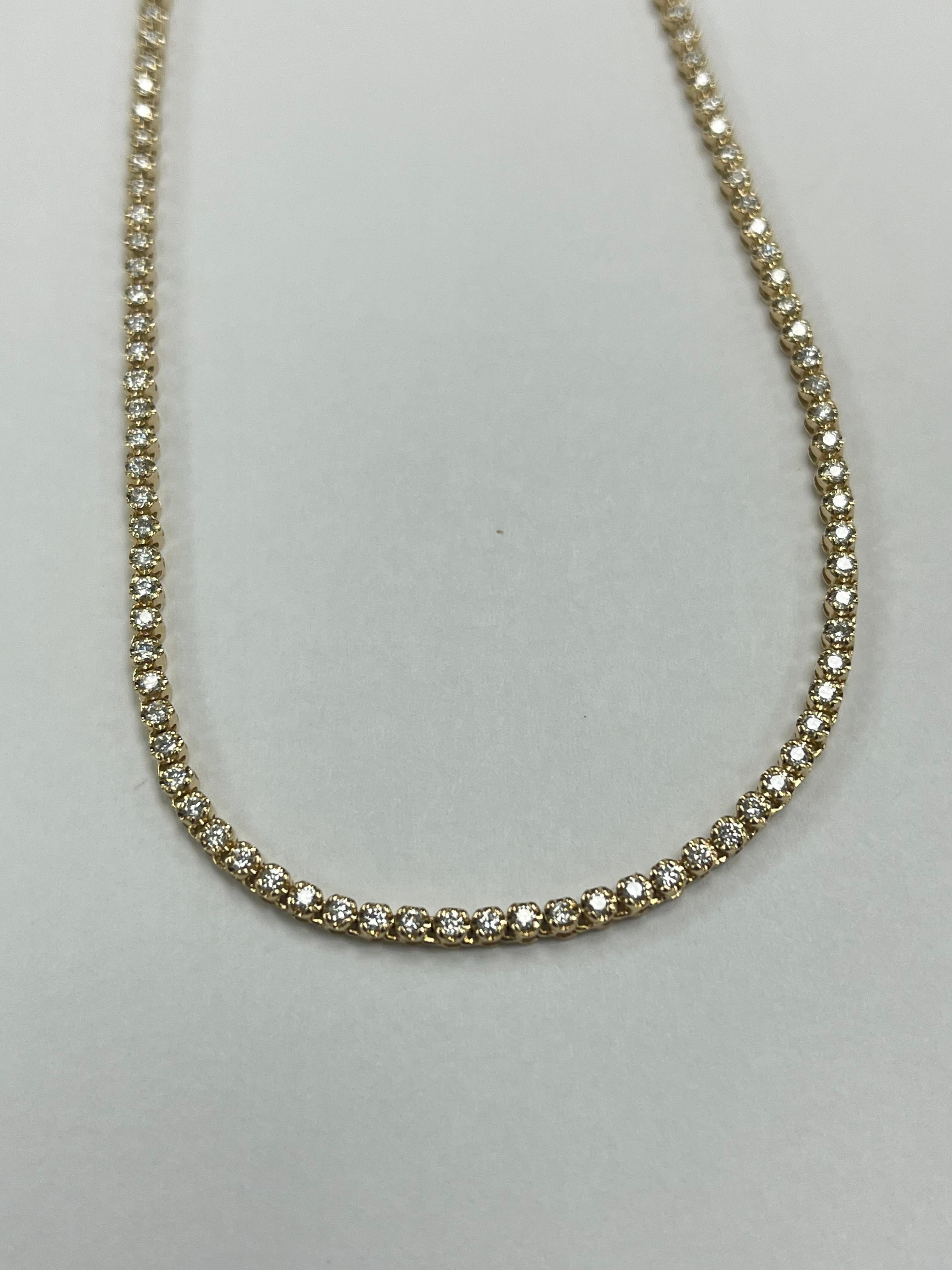 Women's or Men's Diamonds 1.96 Carat Straight Line Diamond Tennis Necklace For Sale