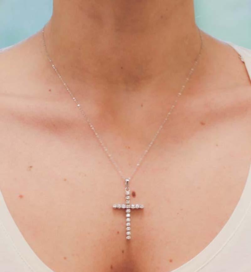 Women's Diamonds, 9 Karat White Gold Cross Pendant Necklace For Sale
