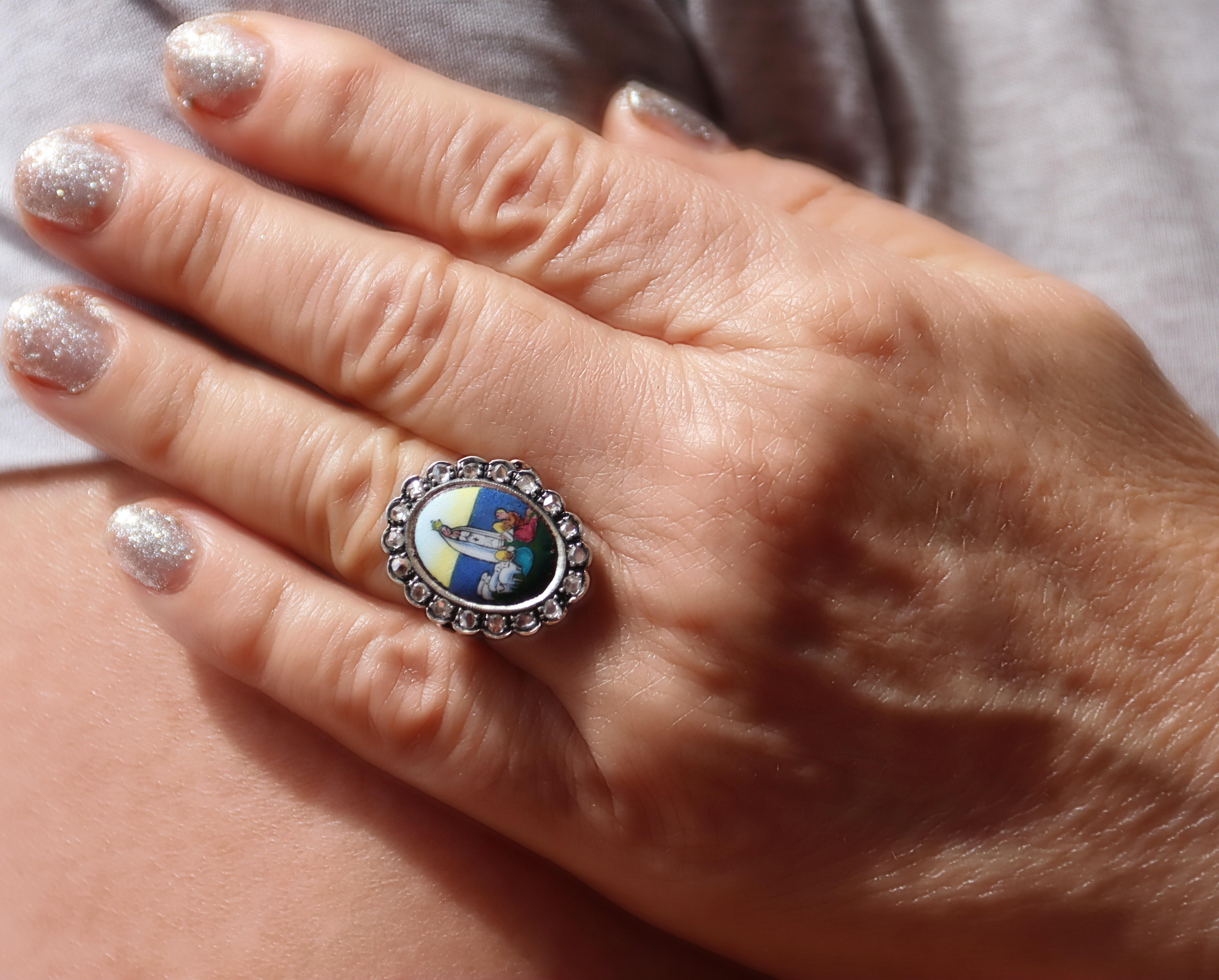 Diamonds 9 Karat Yellow Gold Cocktail Ring For Sale 3