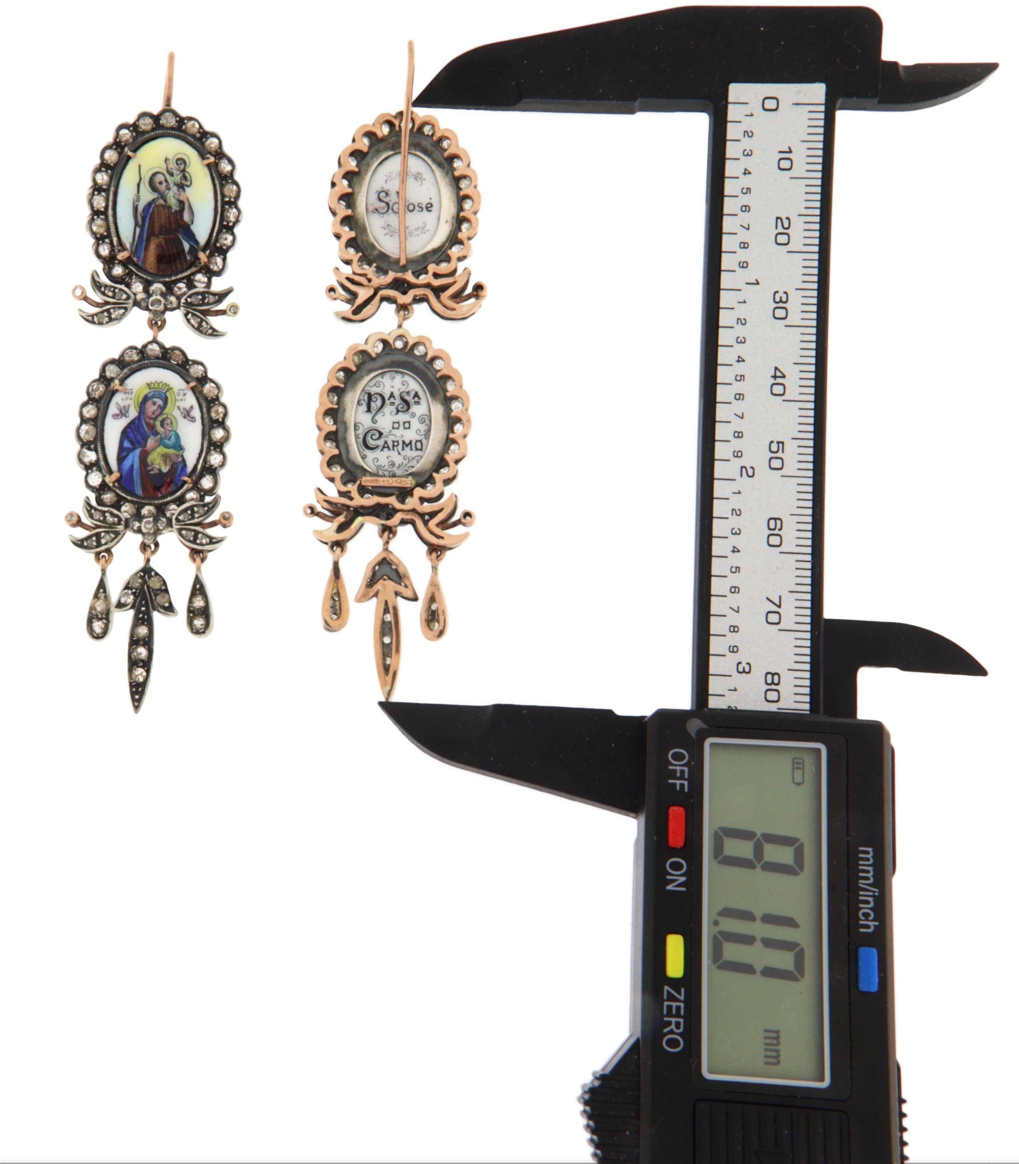 Boucles d'oreilles pendantes en or jaune 9 carats et diamants Neuf - En vente à Marcianise, IT