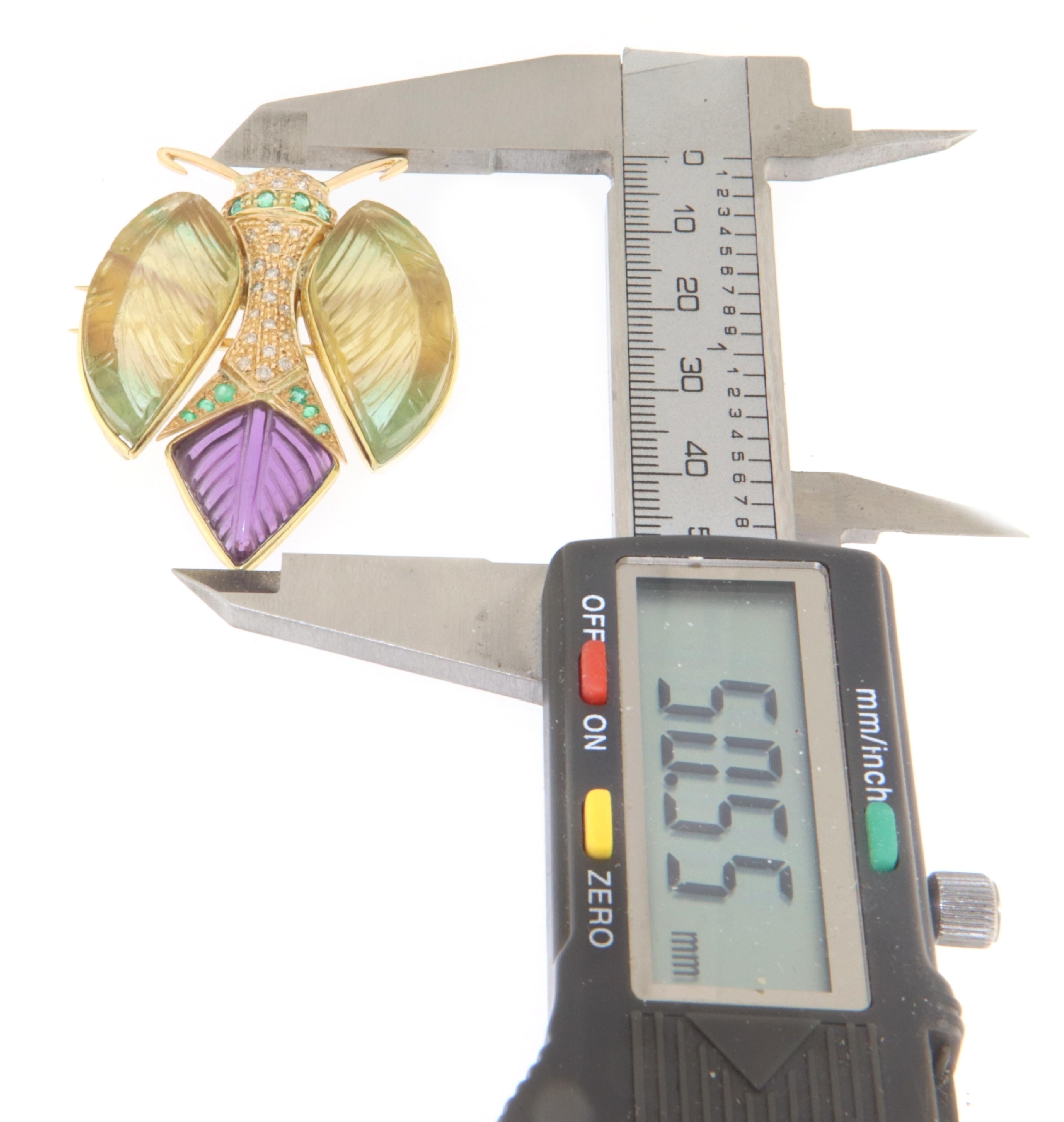 Diamonds Amethyst Emeralds 18 Karat Yellow Gold Brooch  In New Condition For Sale In Marcianise, IT