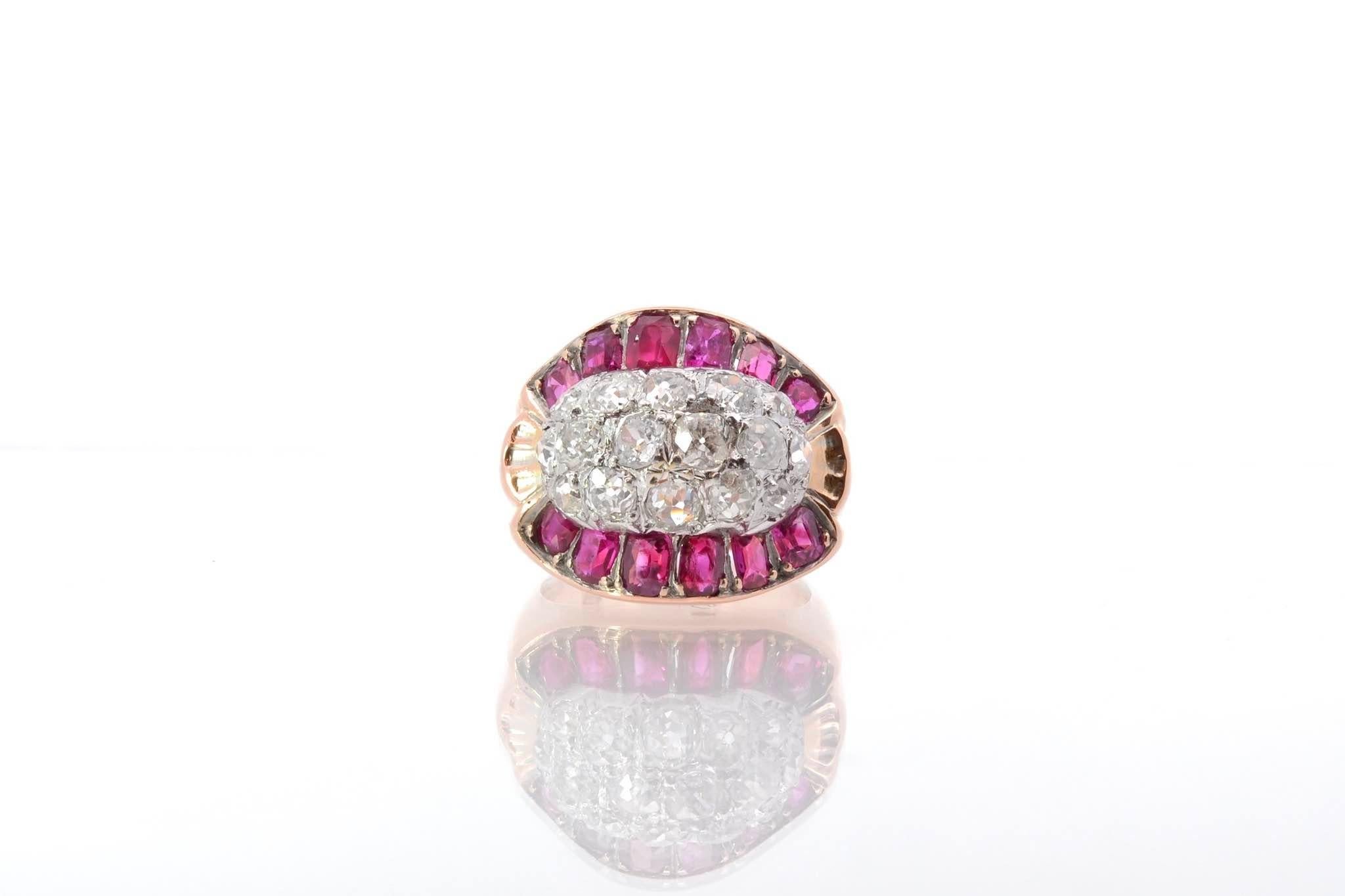 Stones: 16 old cut diamonds: 2.20 cts and 12 calibrated rubies: 2.70 cts
Material: 18k rose gold
Weight: 10.2g
Period: 1940
Size: 50 (free sizing)
Certificate
Ref. : 25546