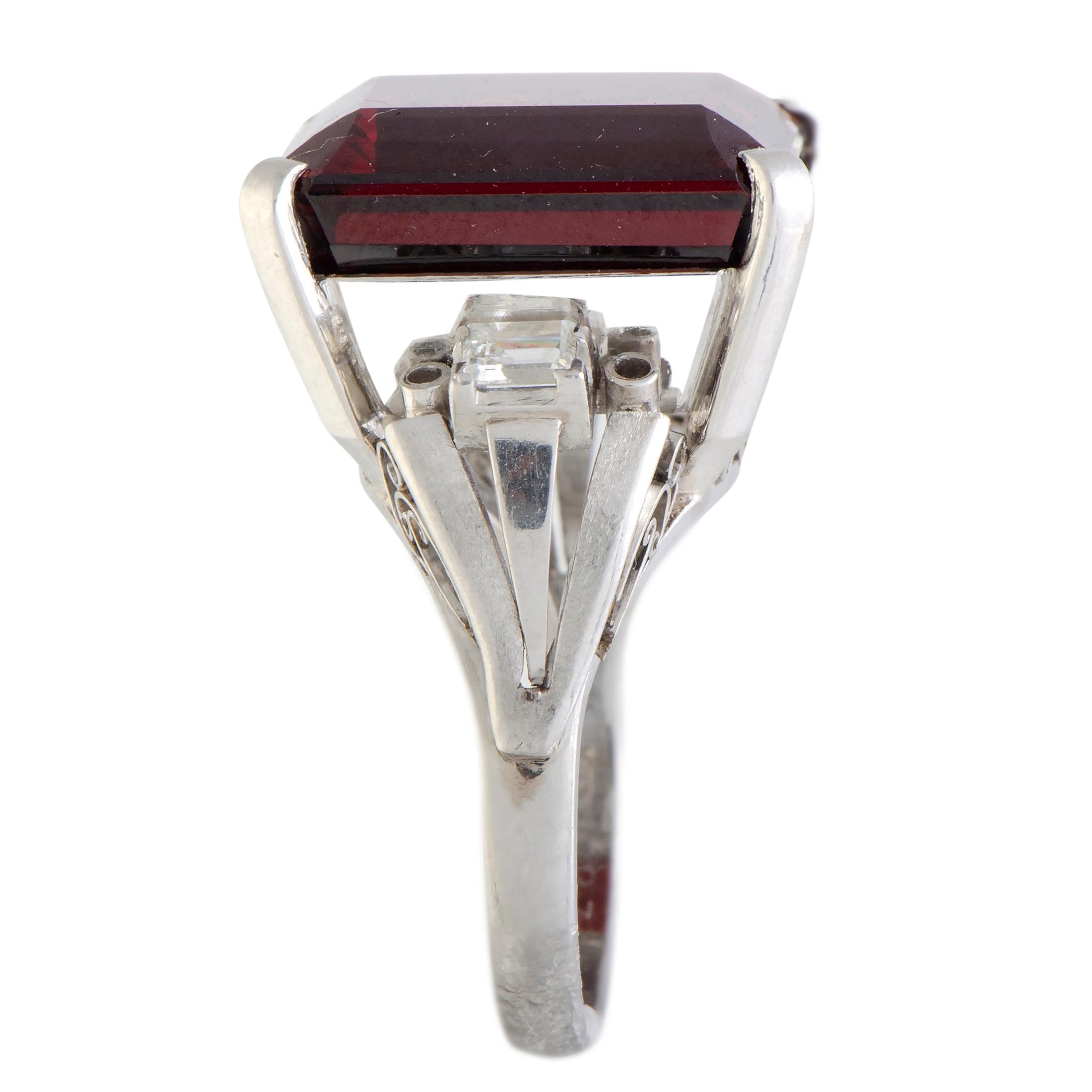 Diamonds and Large Rectangle Garnet Platinum Ring In Excellent Condition In Southampton, PA