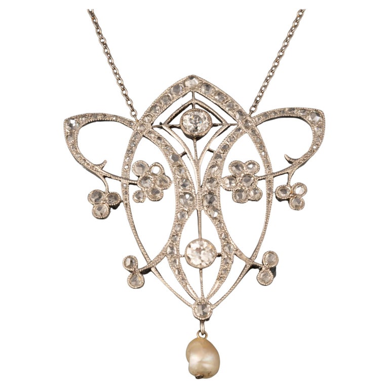 Diamonds and pearl Art Nouveau Pendant Necklace For Sale at 1stDibs
