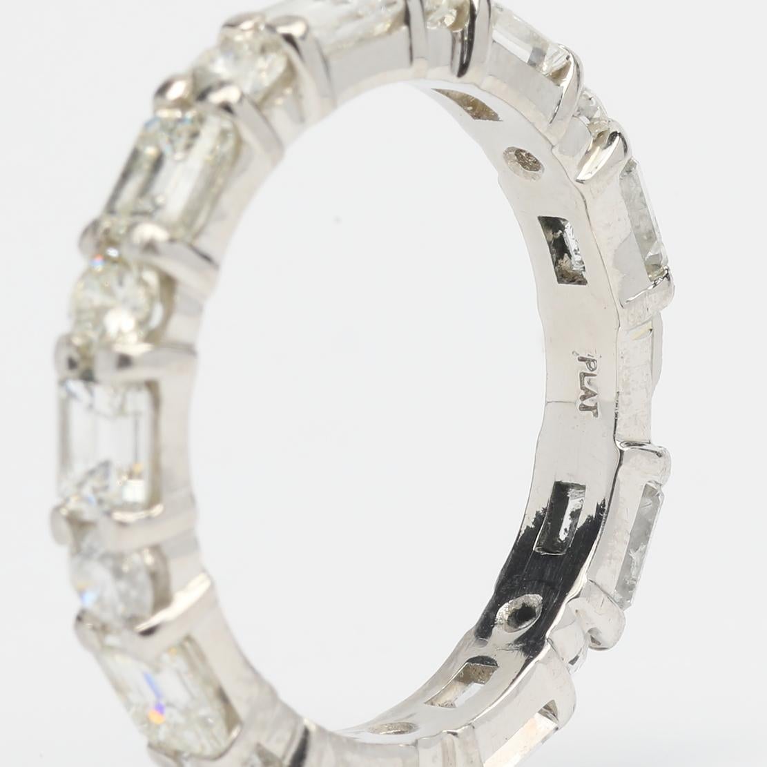 Contemporary 4.30 CT Diamonds and Platinum Eternity Wedding Band Ring