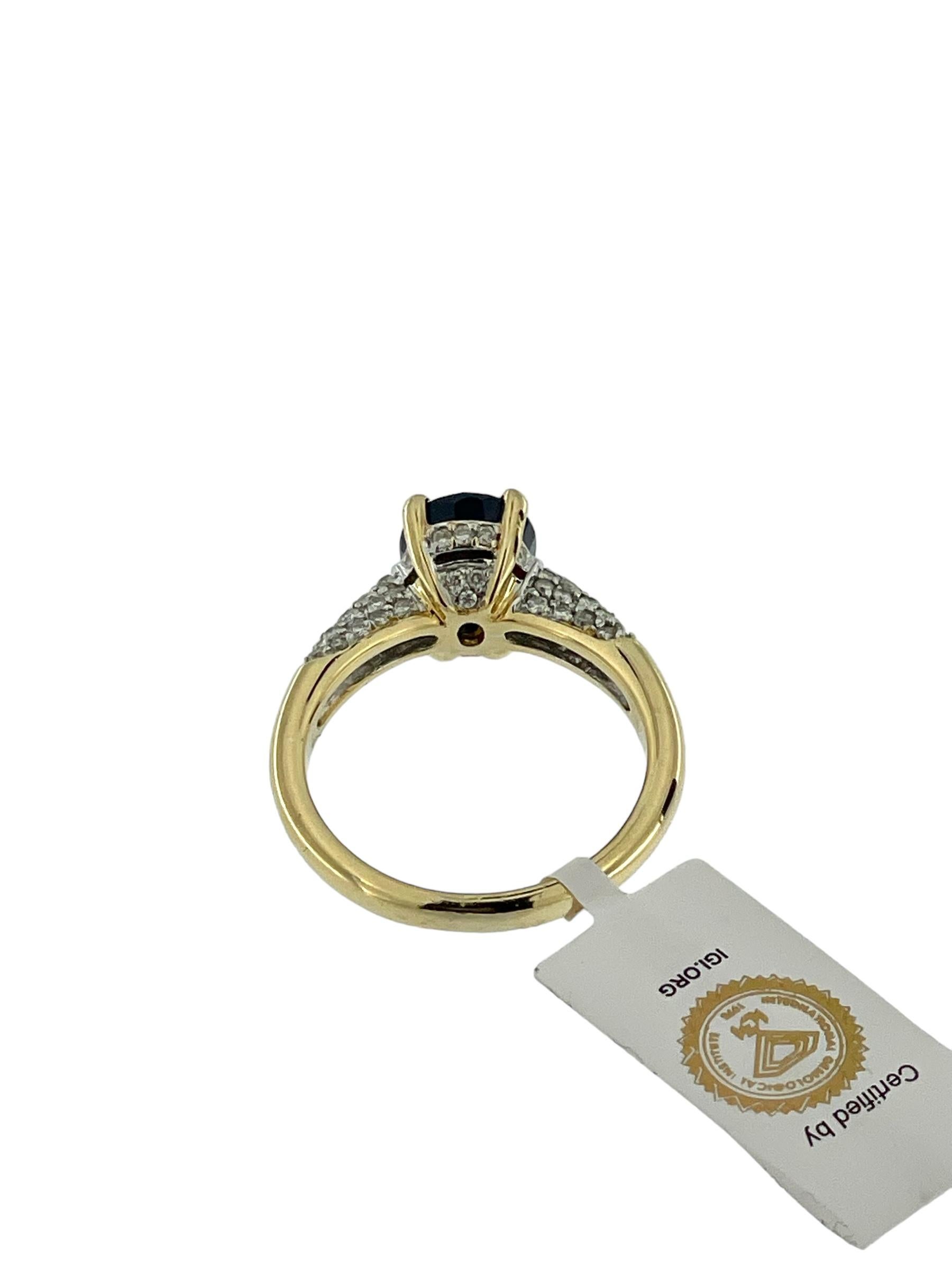 Diamonds and Sapphire Cocktail Ring Yellow and White Gold IGI Certified For Sale 2