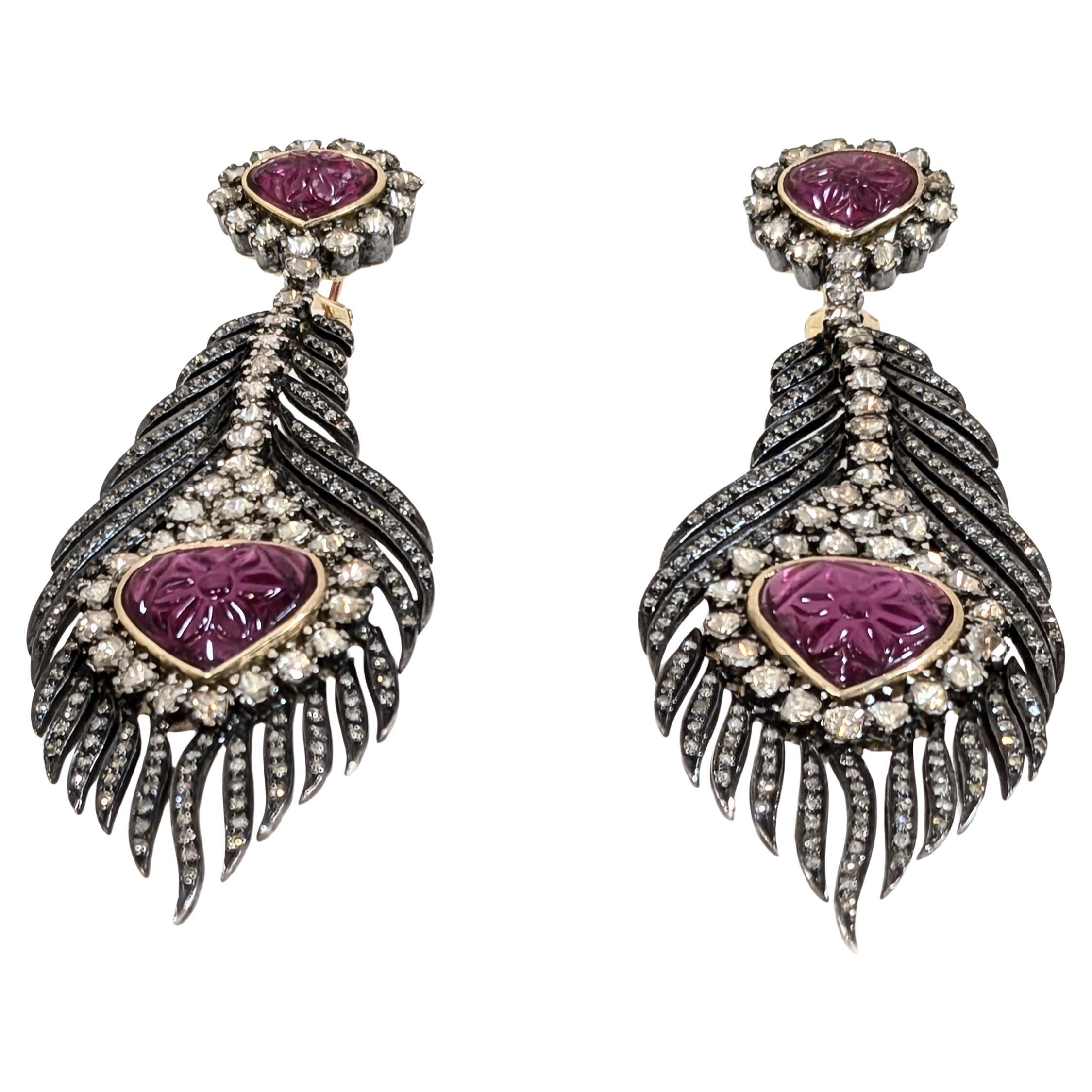 Contemporaneo Orecchini con diamanti e zaffiri  Montato in oro 14k e argento in vendita