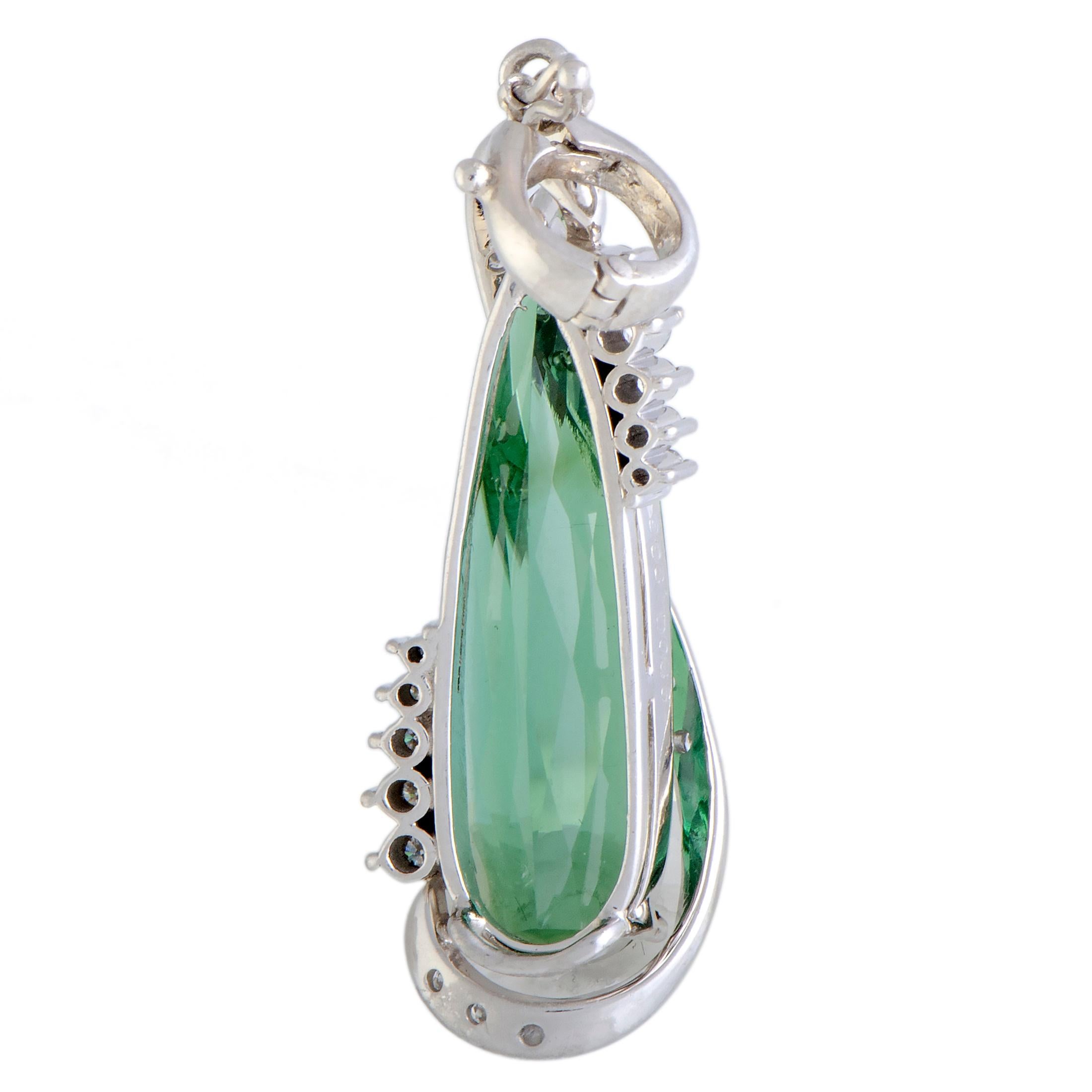 Diamonds and Teardrop Green Tourmaline Long Platinum Pendant In Excellent Condition In Southampton, PA
