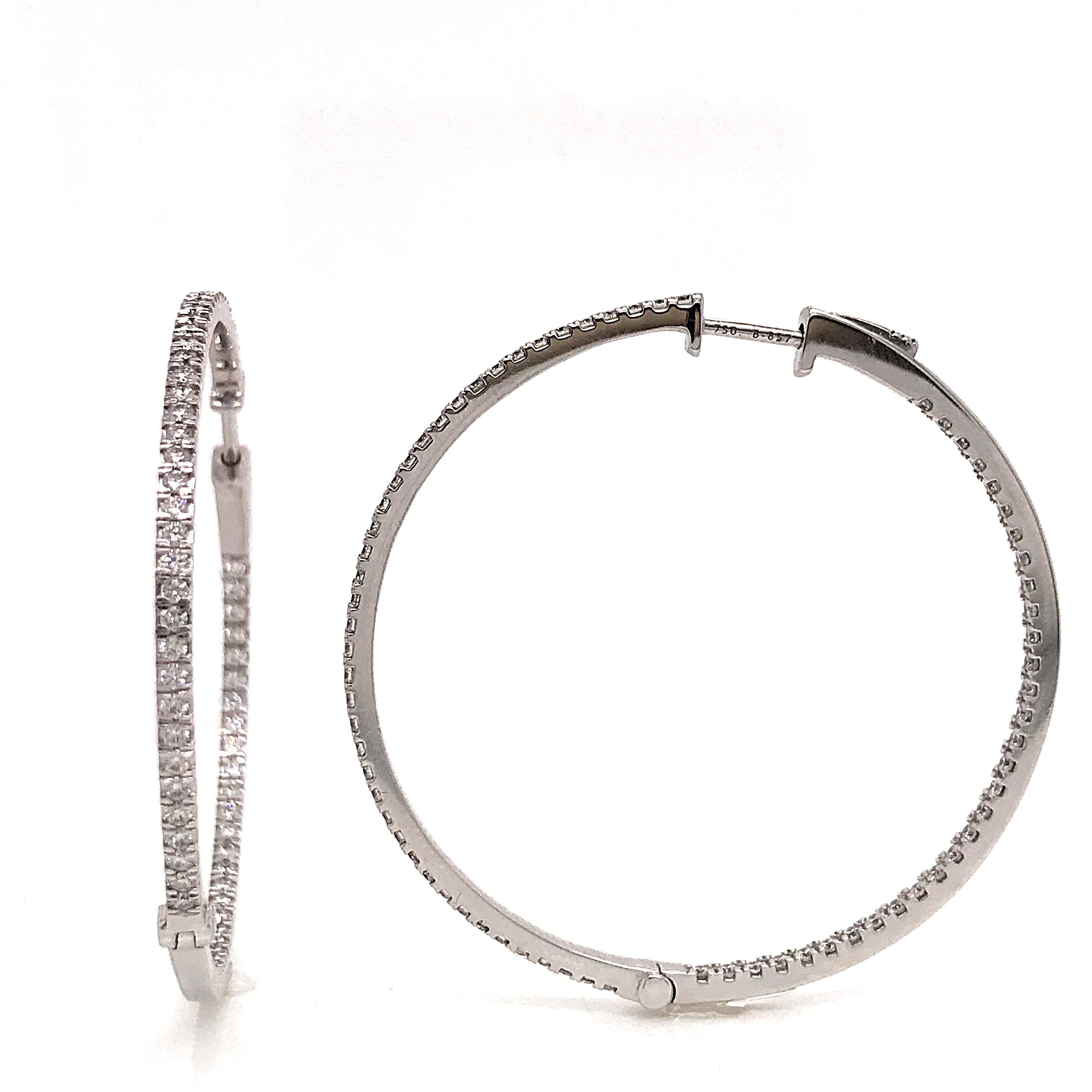 Diamonds and White Gold 18 Karat Hoop Earrings In New Condition In Vannes, FR