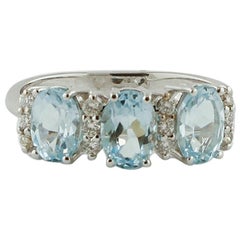 Diamonds, Aquamarine, 18 Karat White Gold Ring