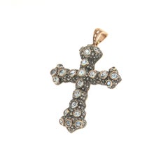 Collana con ciondolo in oro giallo 14 carati con croce di diamanti e acquamarina