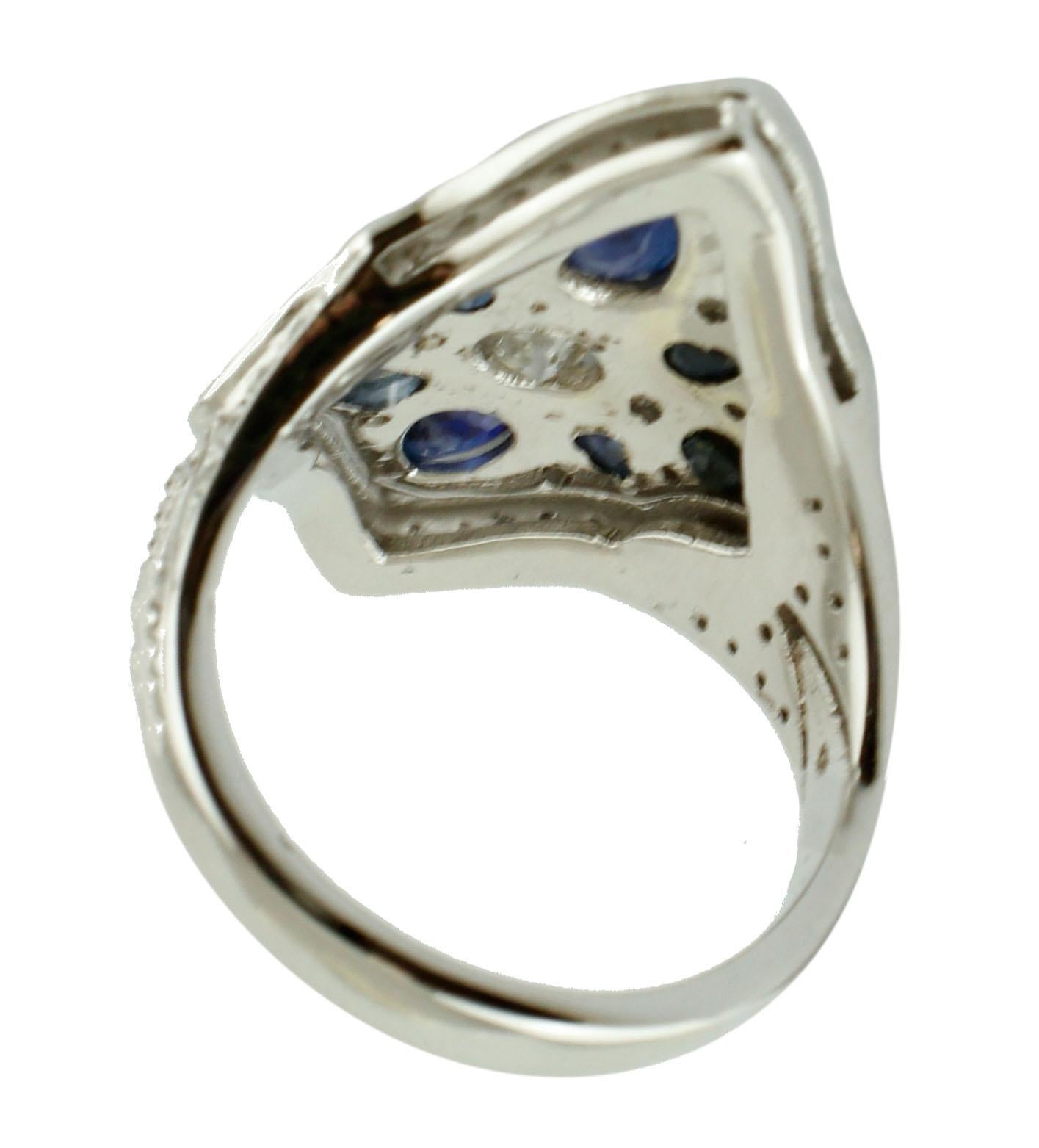 Round Cut Diamonds, Blue Sapphires, 14 Karat White Gold Vintage Ring