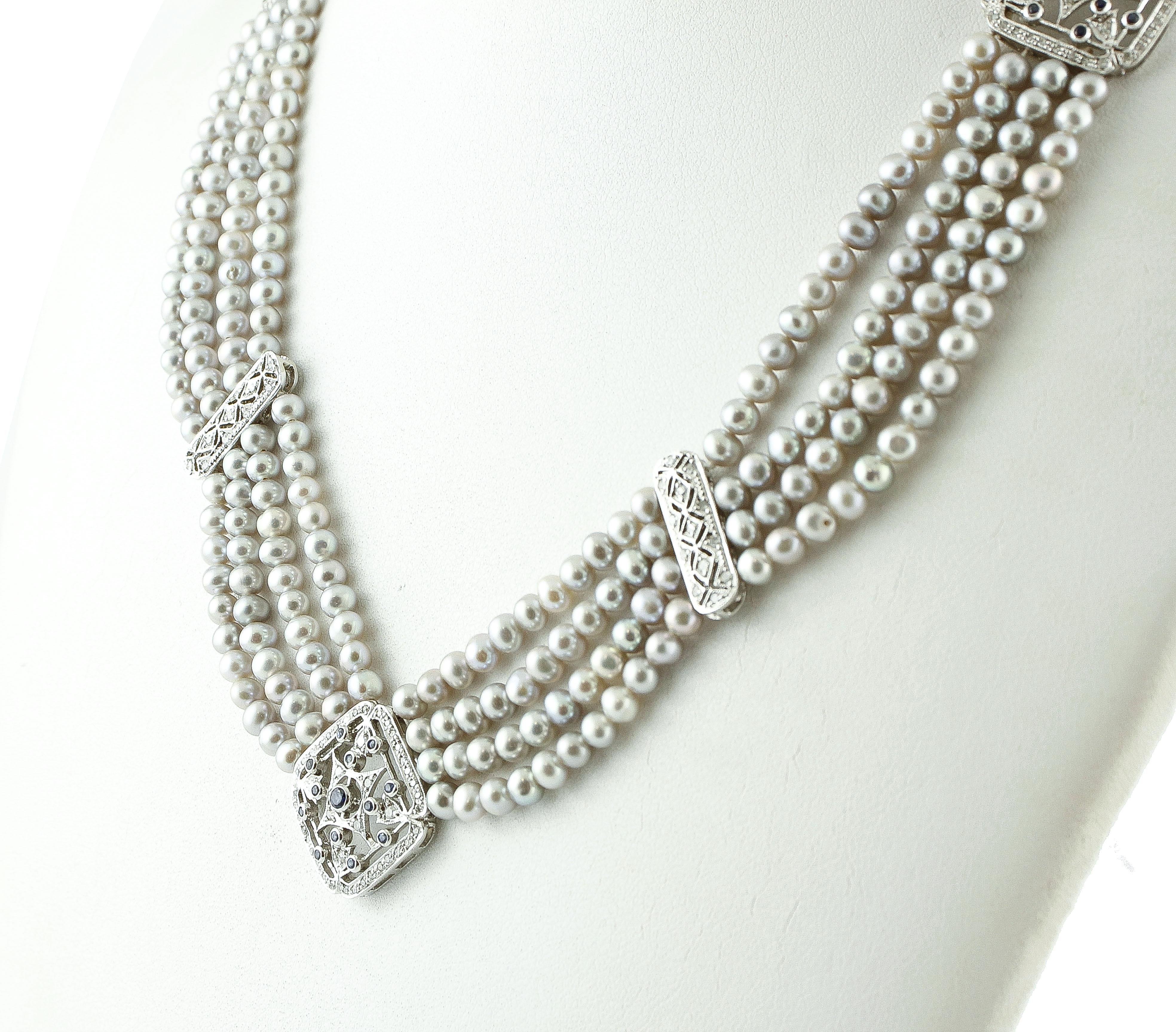 Perlenkette aus 14 Karat Weißgold mit Diamanten, blauen Saphiren, Perlen (Retro) im Angebot