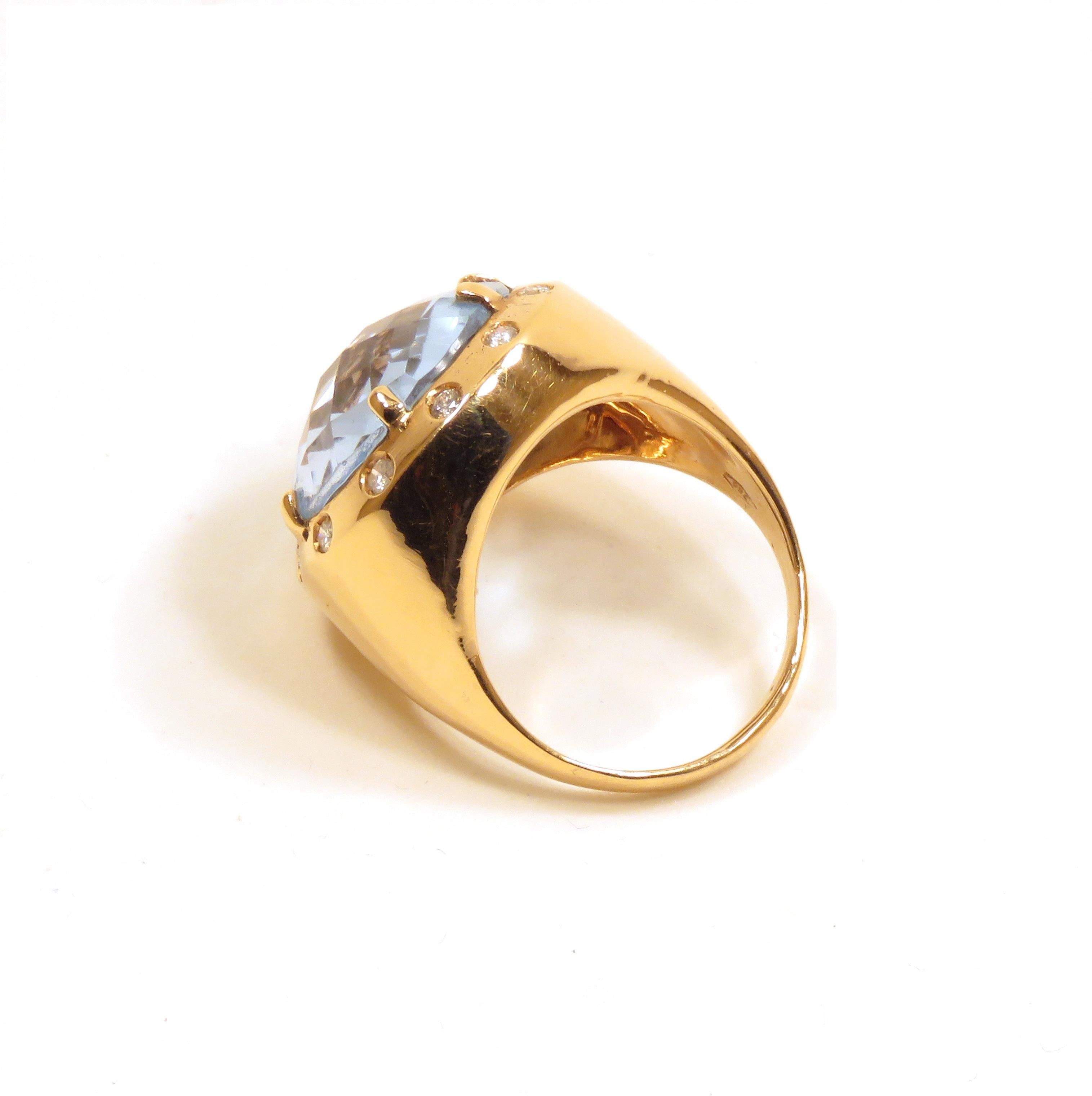 Diamonds Blue Topaz Rose Gold Ring Handcrafted in Italy by Botta Gioielli In New Condition In Milano, IT