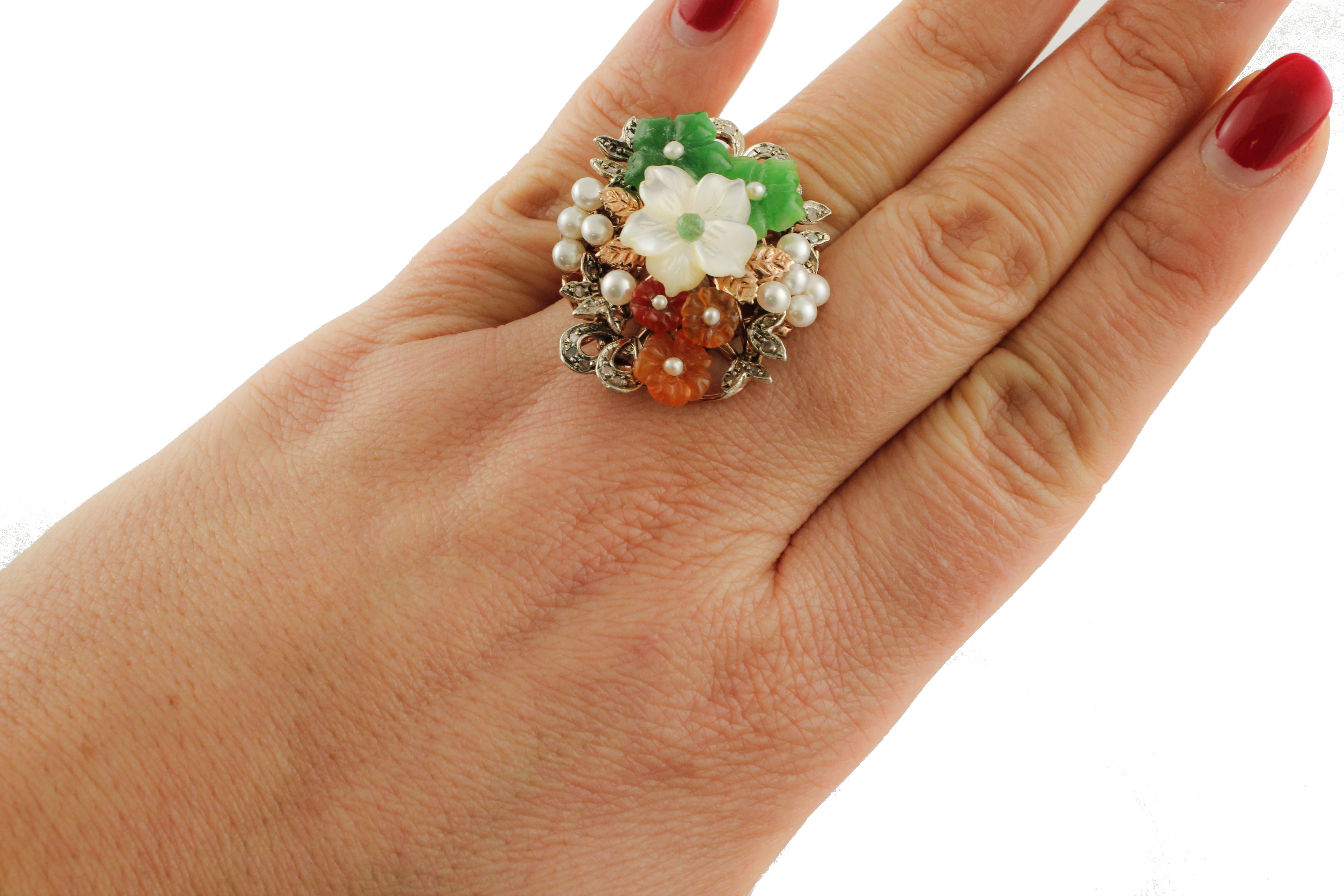 Women's Diamonds Carnelian Agate White Stones Emerald Rose Gold and Silver Ring For Sale