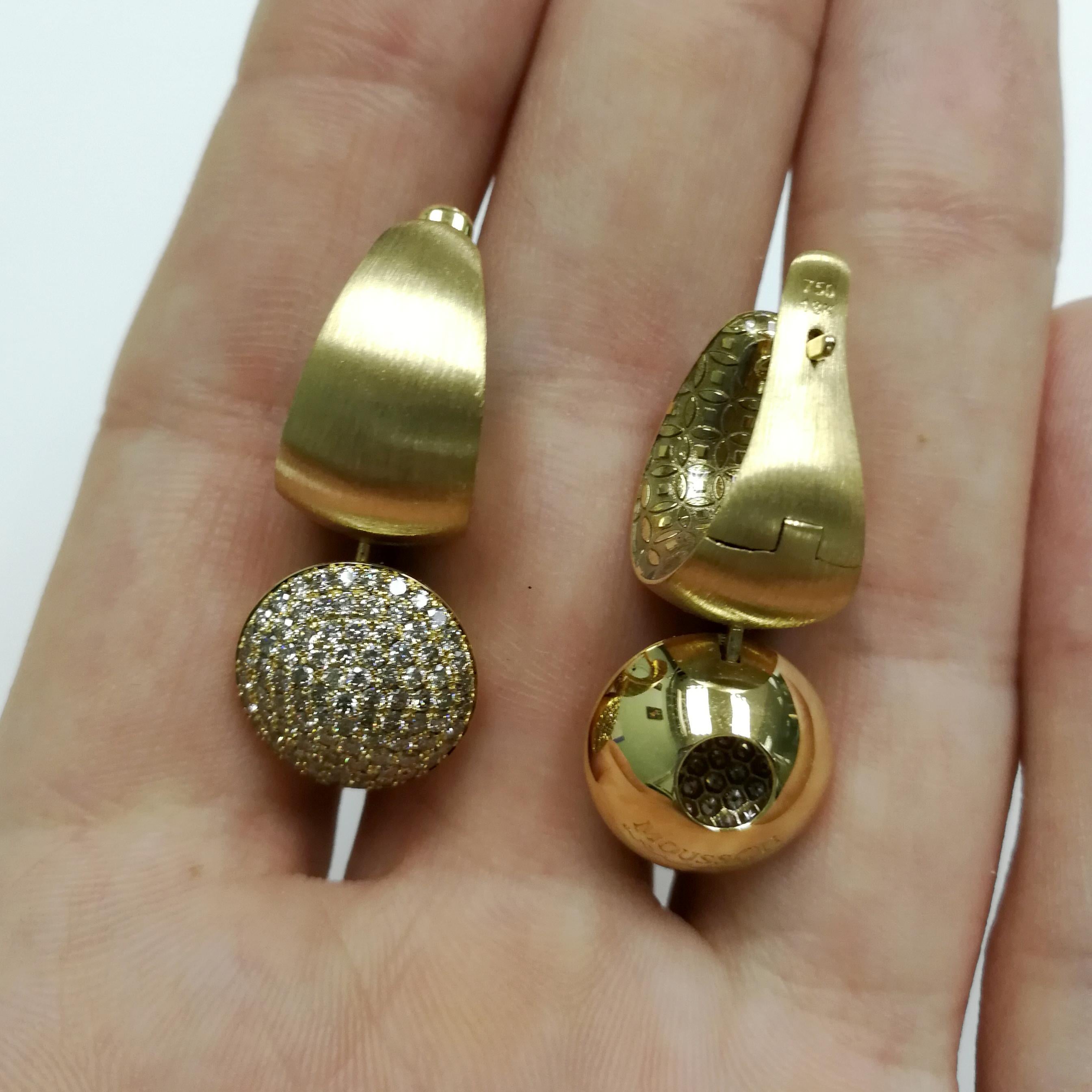 Diamanten farbige Emaille 18 Karat Gelbgold Kaleidoskop-Ohrringe (Zeitgenössisch) im Angebot